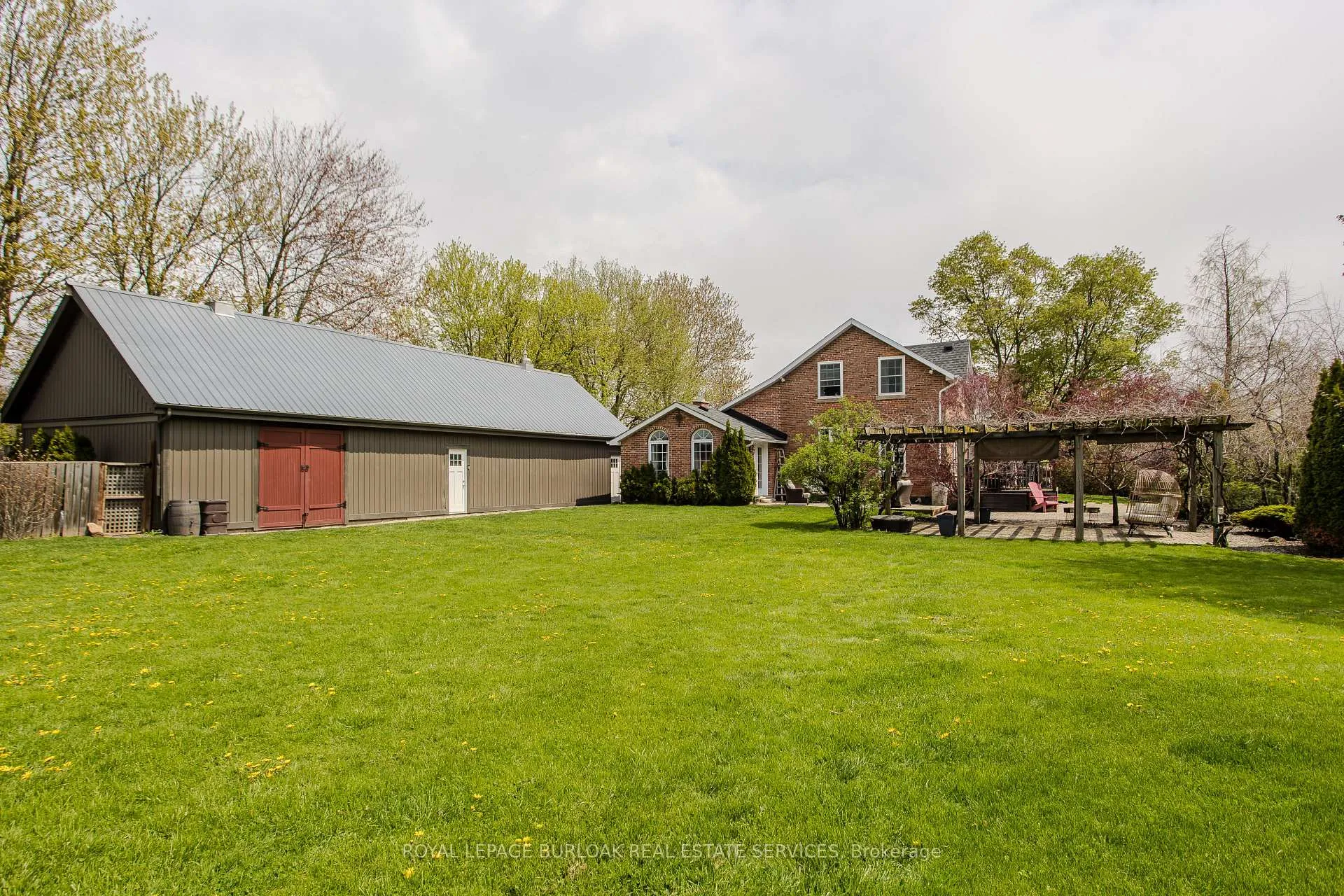 Photo 6 of 351 Rock Chapel Road, Hamilton, Rural Flamborough — HOMEH