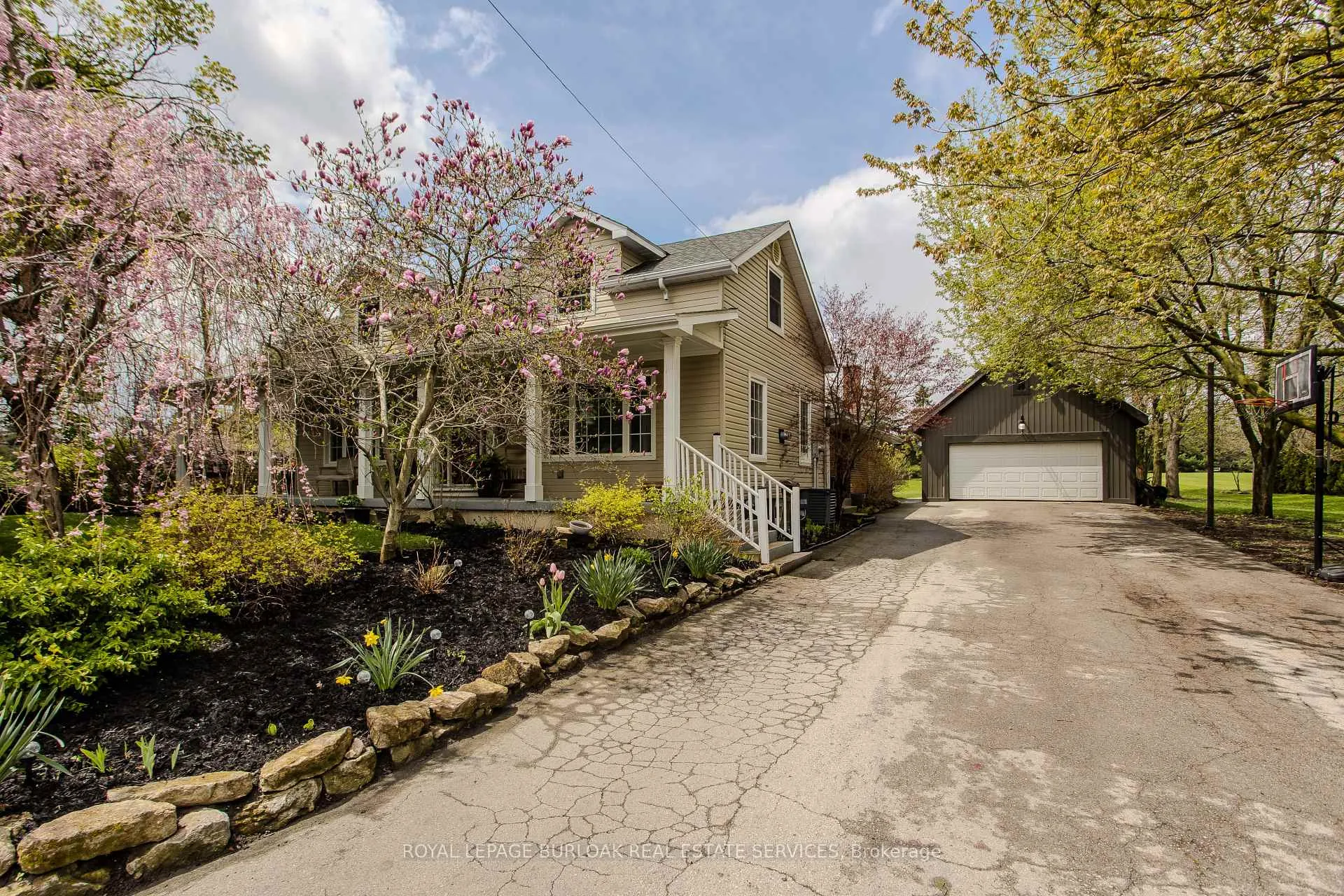 Photo 41 of 351 Rock Chapel Road, Hamilton, Rural Flamborough — HOMEH