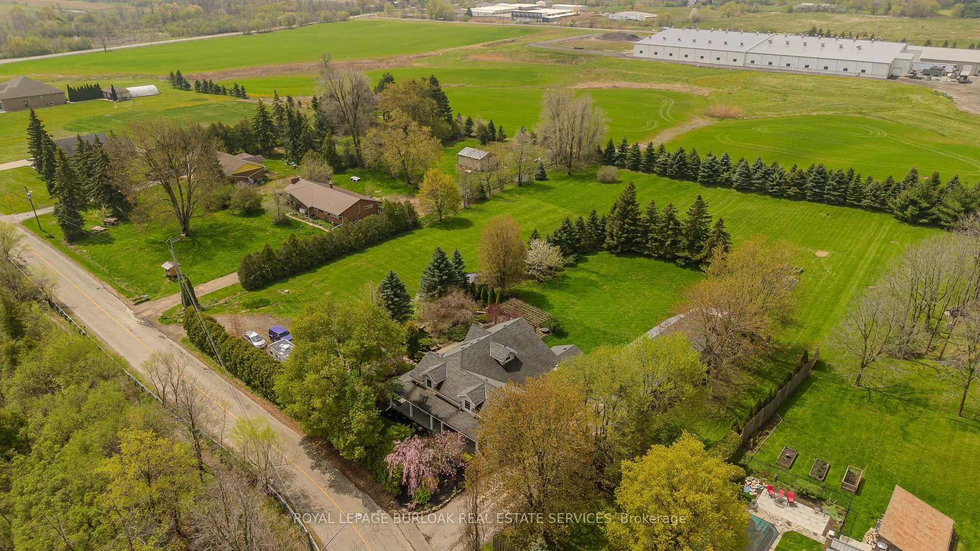 Photo 42 of 351 Rock Chapel Road, Hamilton, Rural Flamborough — HOMEH