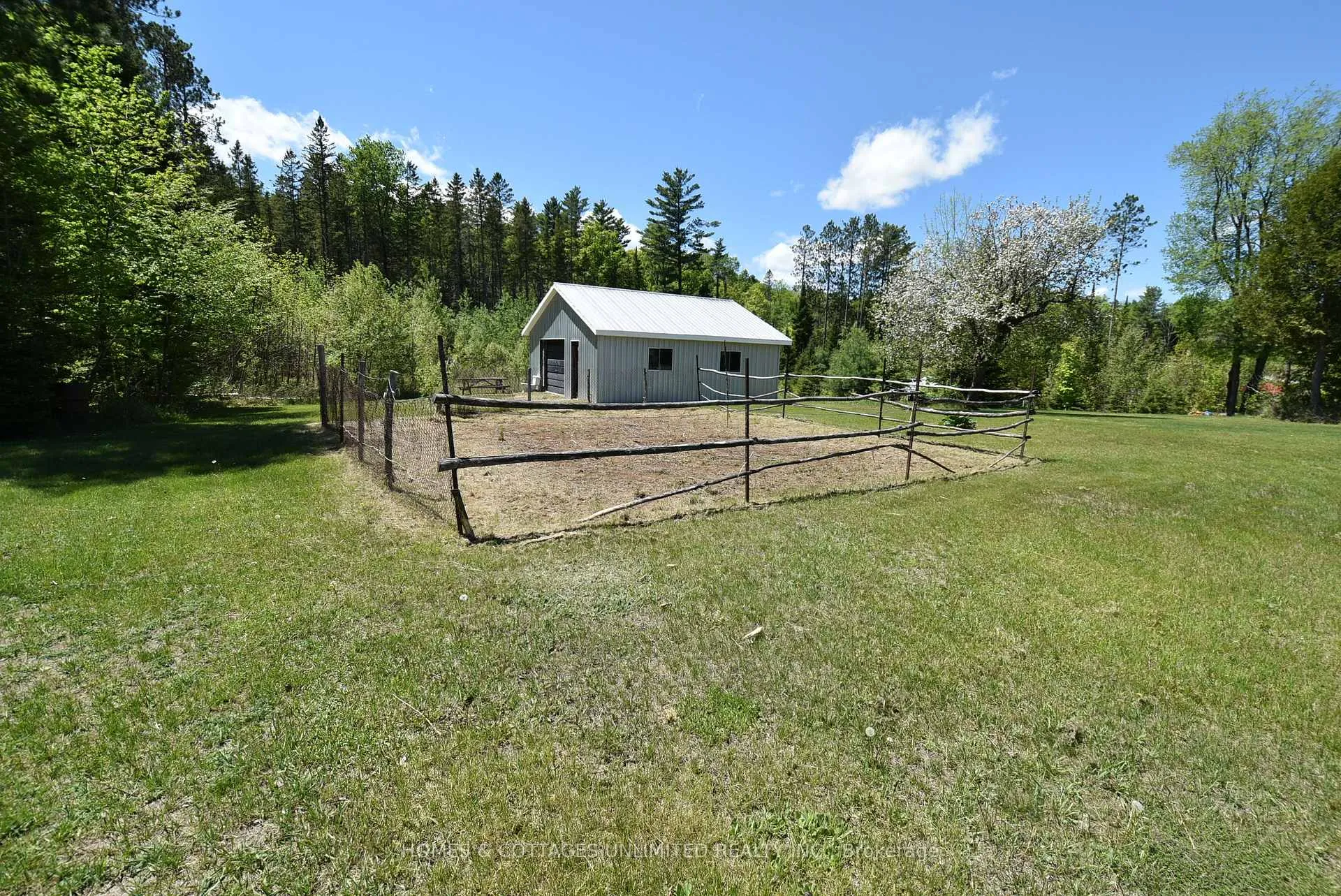 Photo 8 of 6628 Buckshot Lake Road, Frontenac, Frontenac North — HOMEH