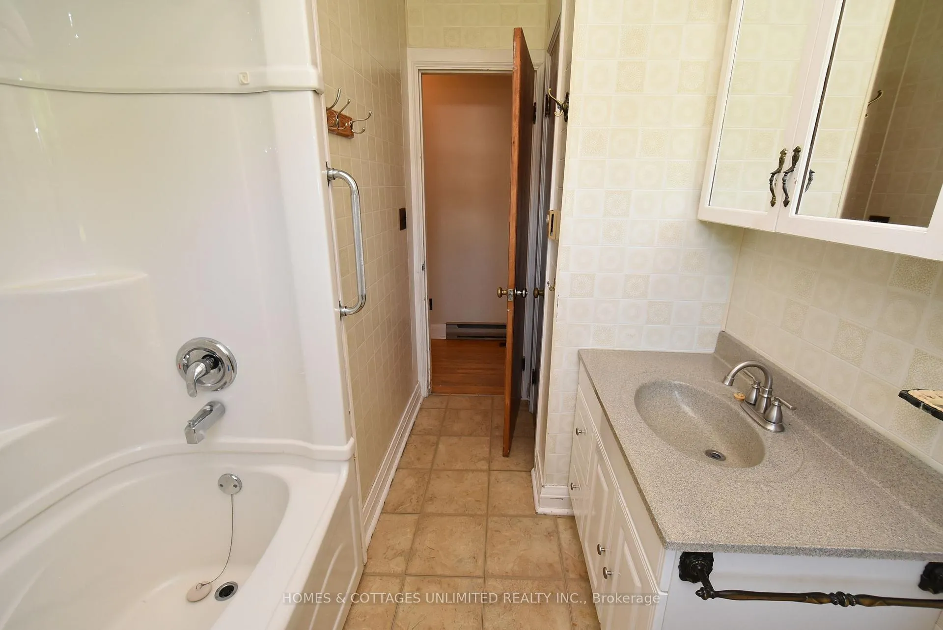 Photo 33 of 6628 Buckshot Lake Road, Frontenac, Frontenac North — HOMEH