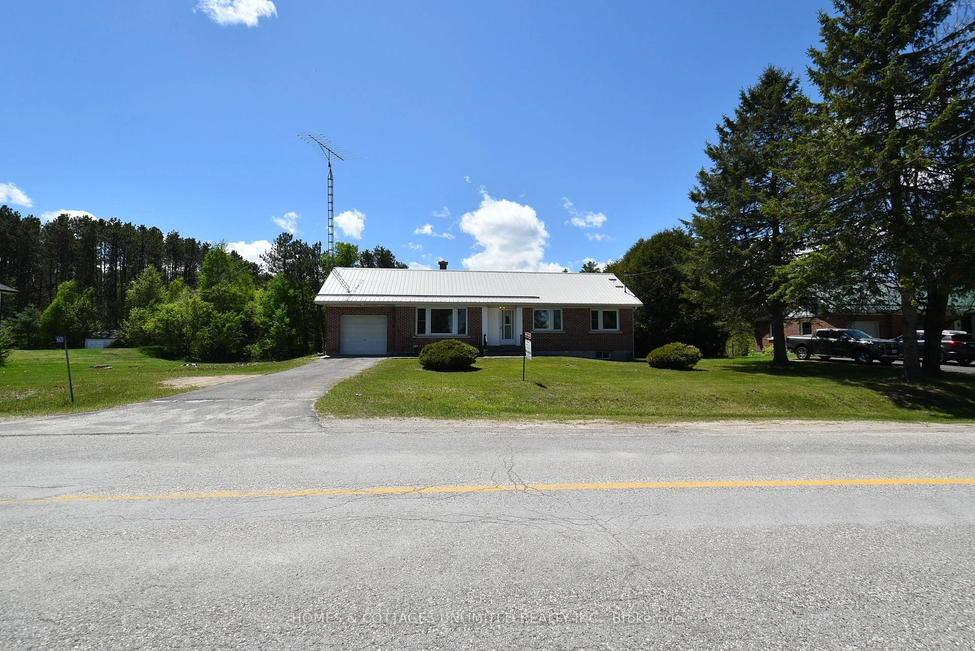 Photo 7 of 6628 Buckshot Lake Road, Frontenac, Frontenac North — HOMEH