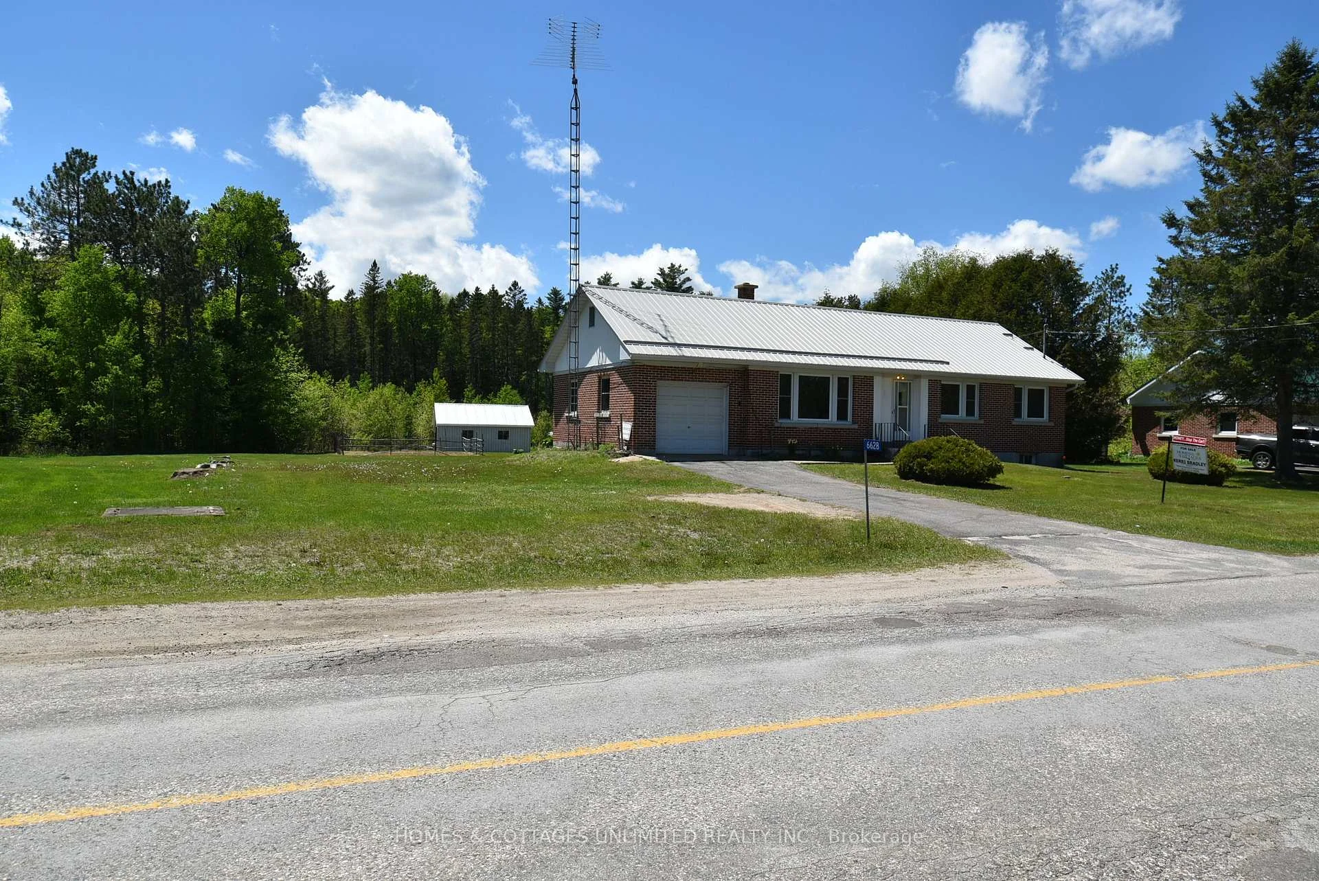 Photo 11 of 6628 Buckshot Lake Road, Frontenac, Frontenac North — HOMEH