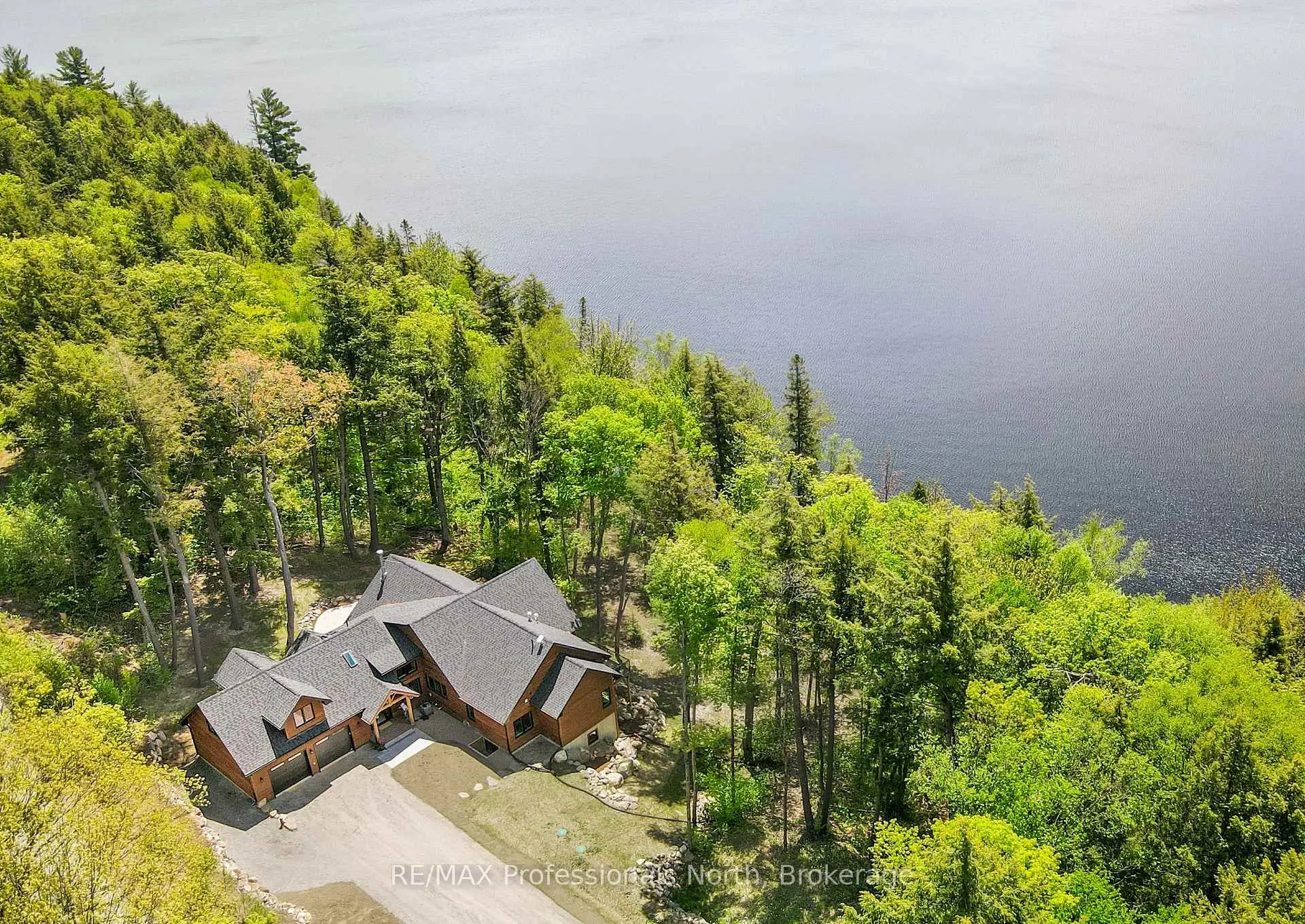 Front of 1320 Flatwater Cove Trail