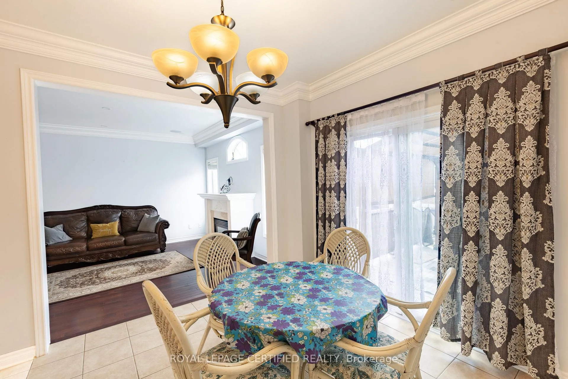 Photo 15 of Unit UPPER, 20 Krakow Street, Brampton, Bram West — HOMEH
