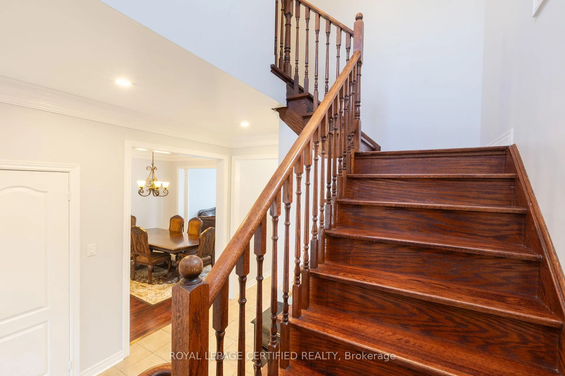 Photo 20 of Unit UPPER, 20 Krakow Street, Brampton, Bram West — HOMEH