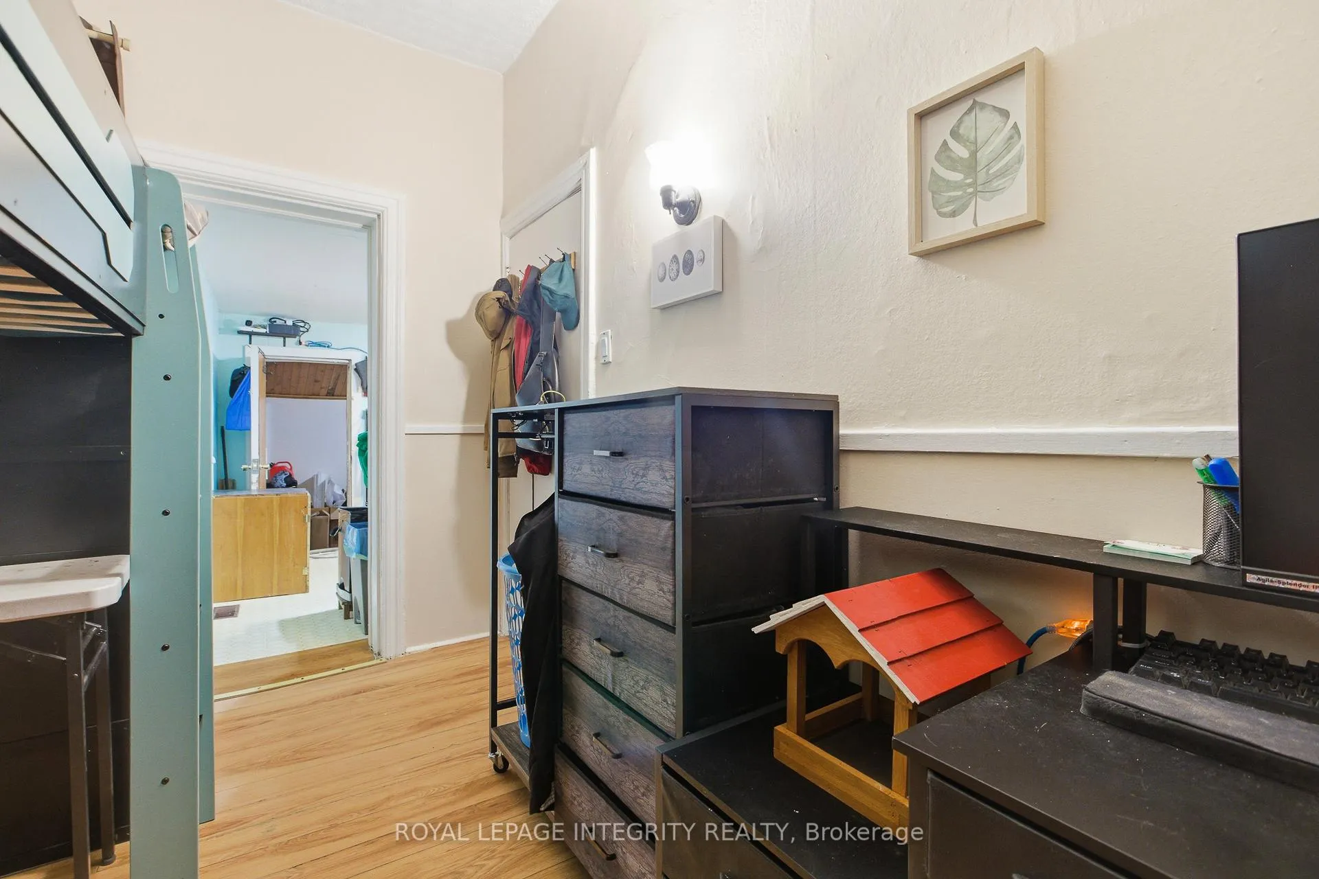 Photo 11 of 634 Gladstone Avenue, Ottawa, Ottawa Centre — HOMEH