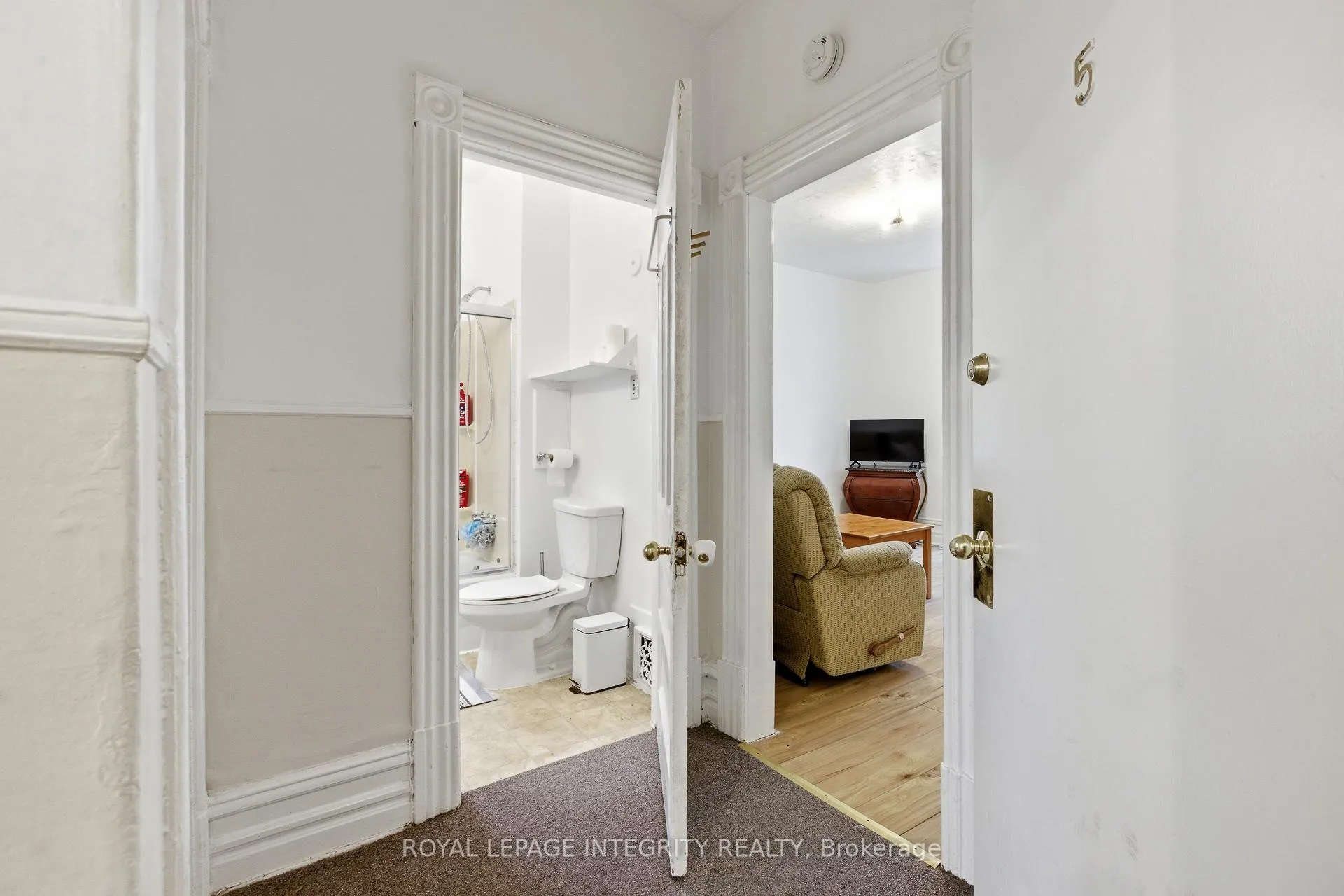 Photo 15 of 634 Gladstone Avenue, Ottawa, Ottawa Centre — HOMEH