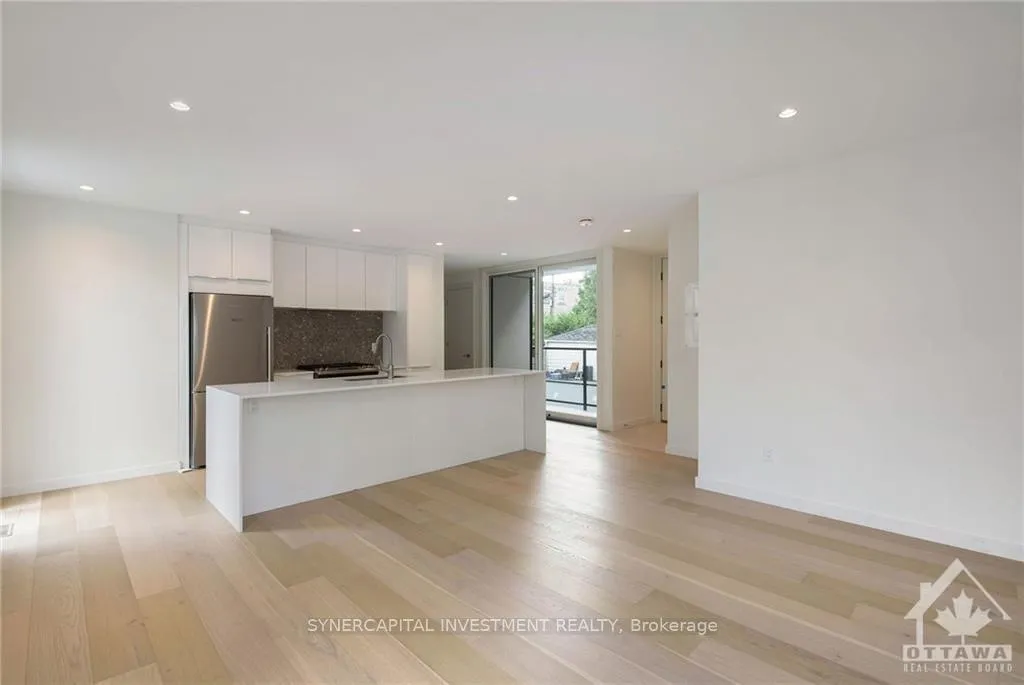 Photo 3 of 16B Chapleau Avenue, Ottawa, Lindenlea — HOMEH
