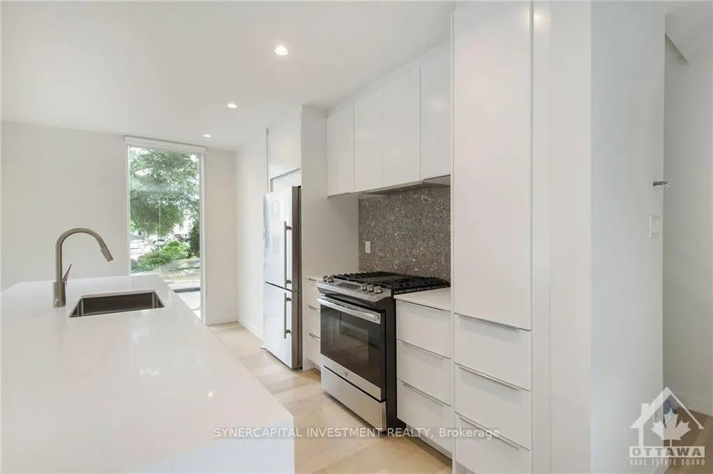 Photo 5 of 16B Chapleau Avenue, Ottawa, Lindenlea — HOMEH