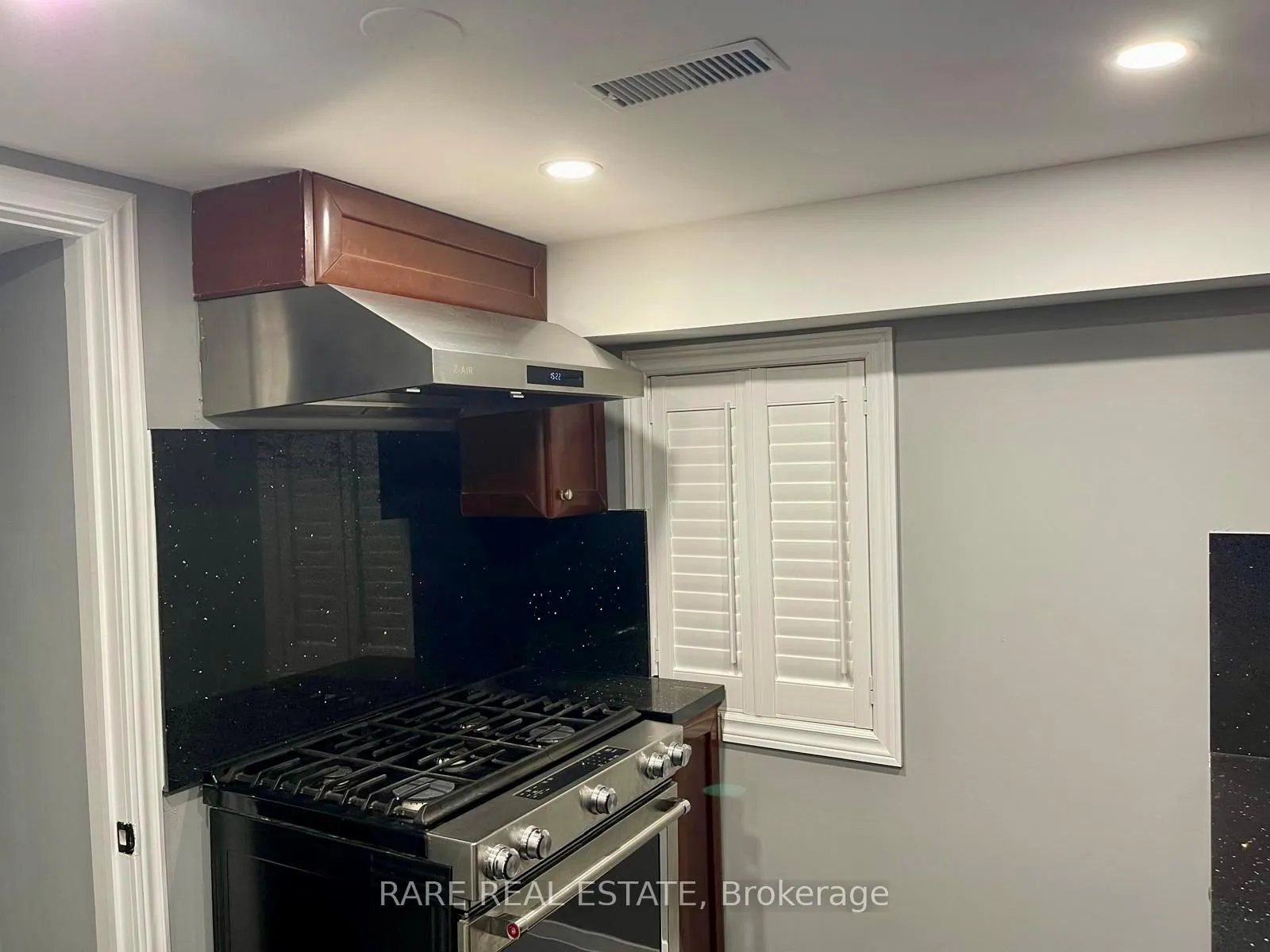 Photo 7 of Unit BSMT 2, 20 Arctic Fox Crescent, Brampton, Sandringham-Wellington — HOMEH