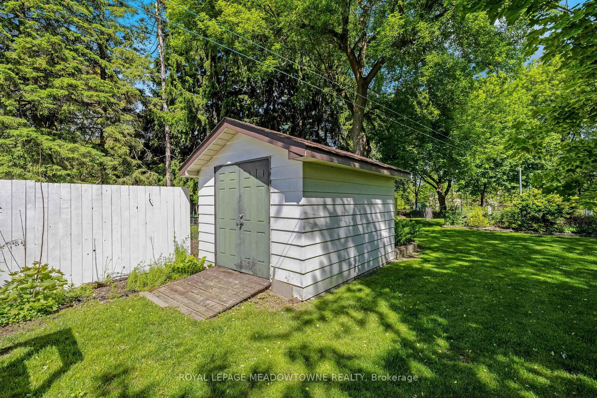 Photo 31 of 101 King Street, Halton Hills, Georgetown — HOMEH