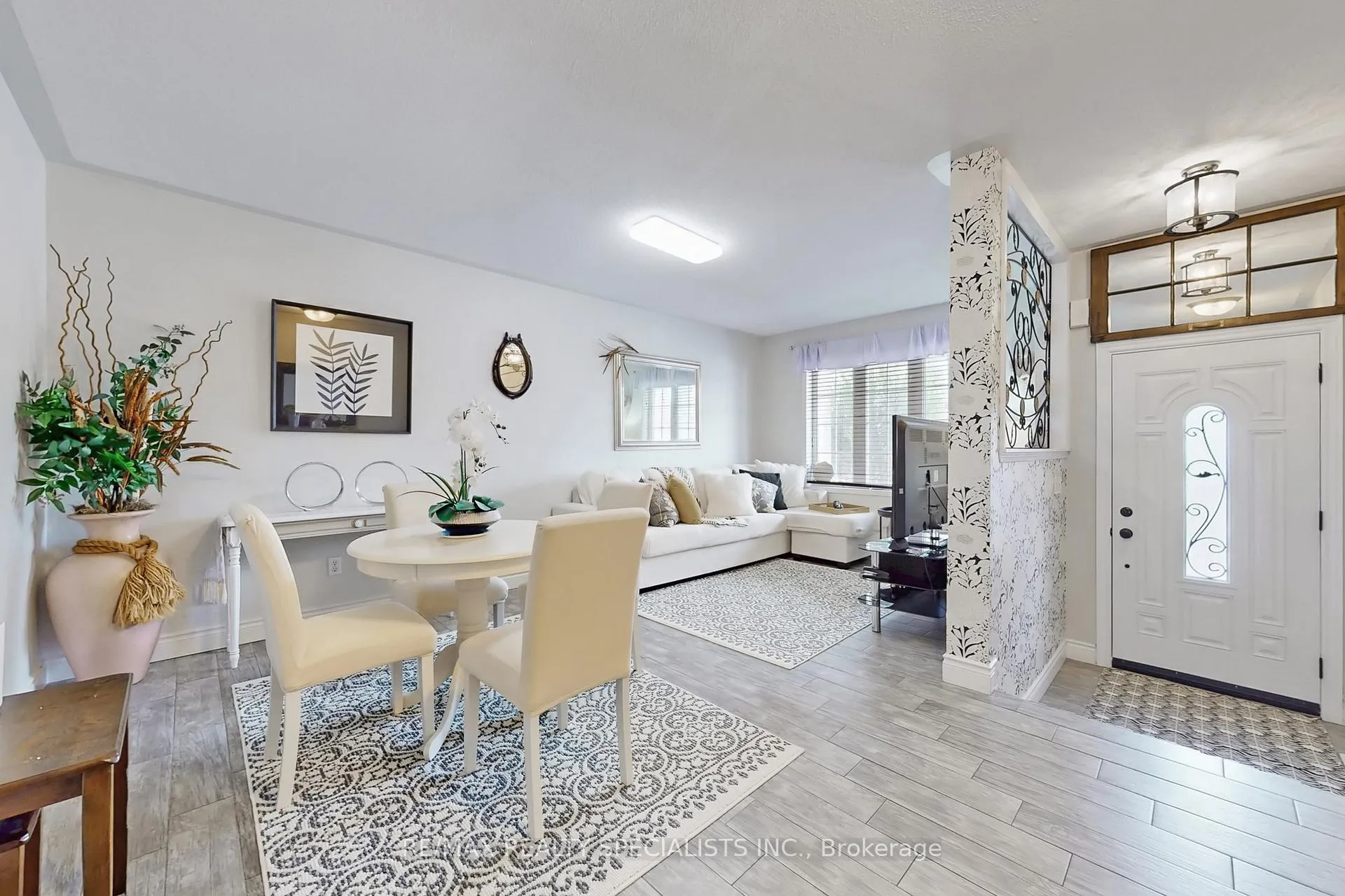 Photo 10 of 22 Thimbleberry Street, Brampton, Fletcher's Meadow — HOMEH