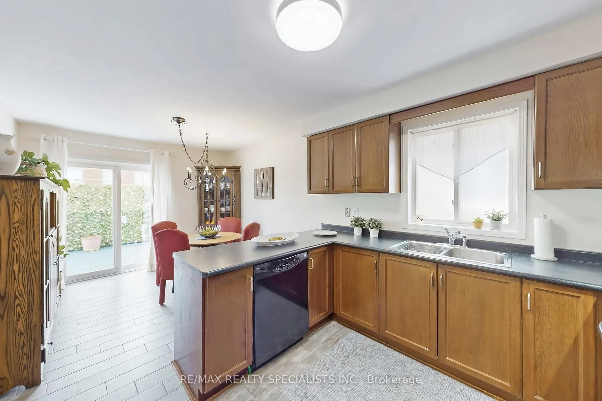 Photo 15 of 22 Thimbleberry Street, Brampton, Fletcher's Meadow — HOMEH