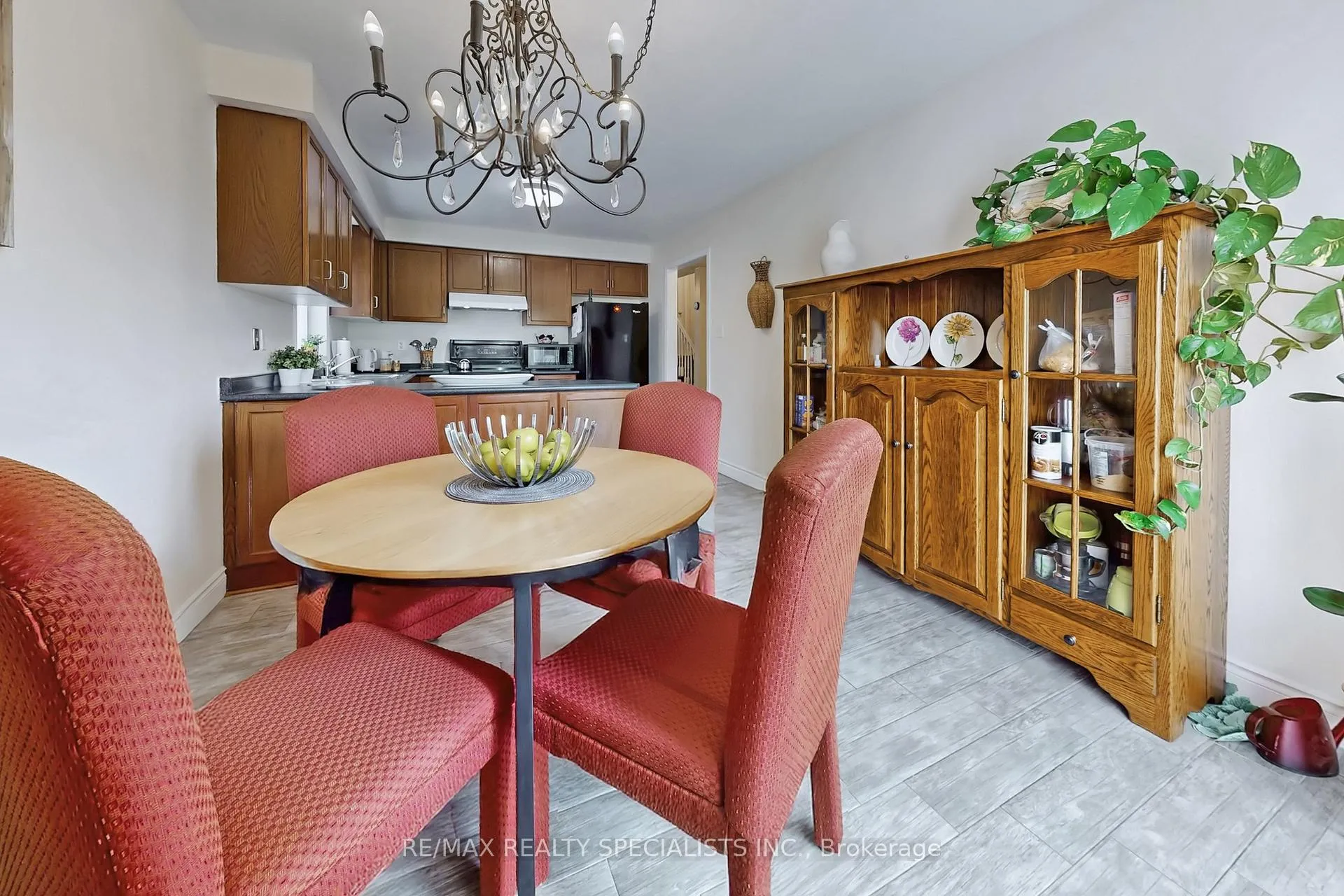 Photo 17 of 22 Thimbleberry Street, Brampton, Fletcher's Meadow — HOMEH