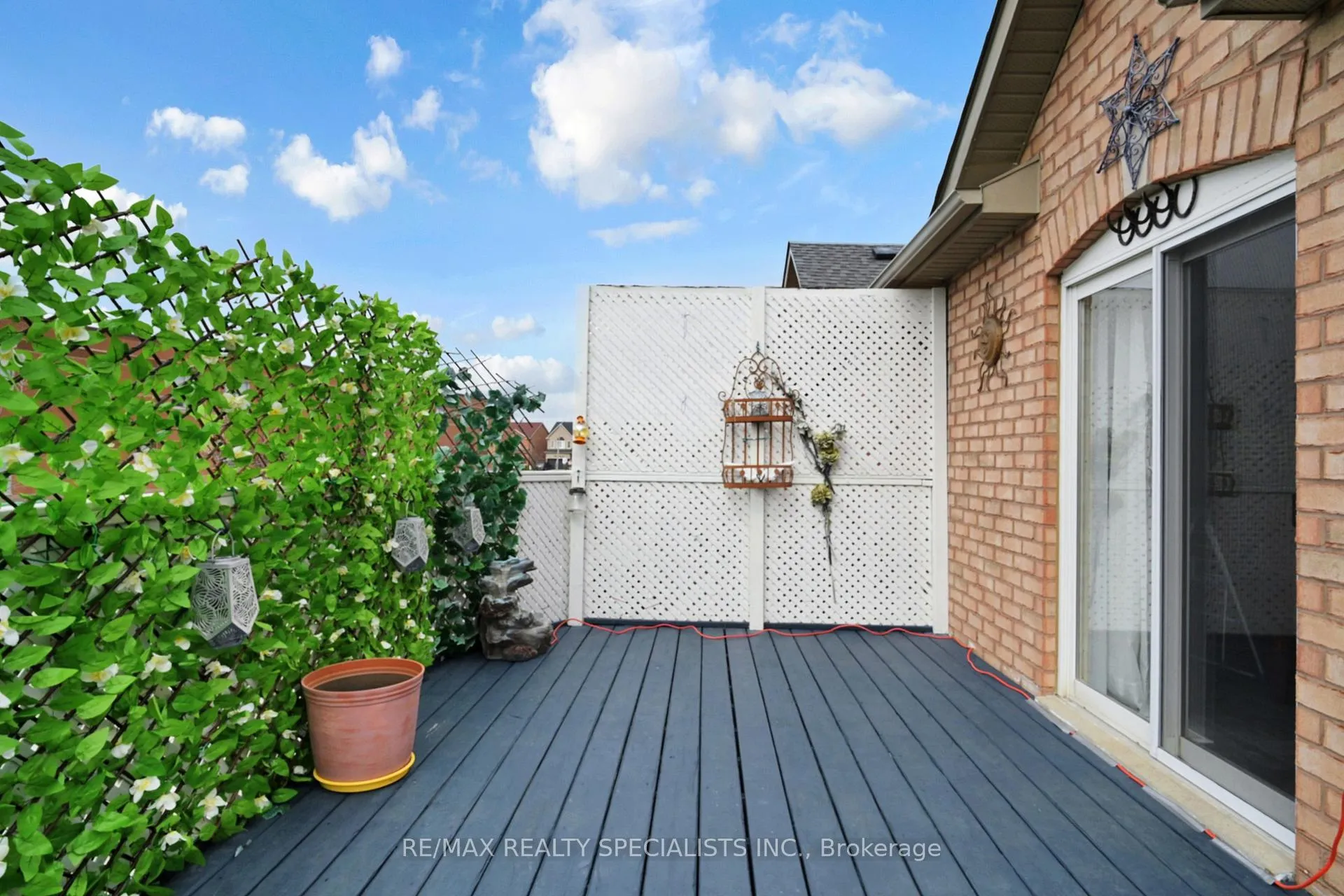 Photo 33 of 22 Thimbleberry Street, Brampton, Fletcher's Meadow — HOMEH