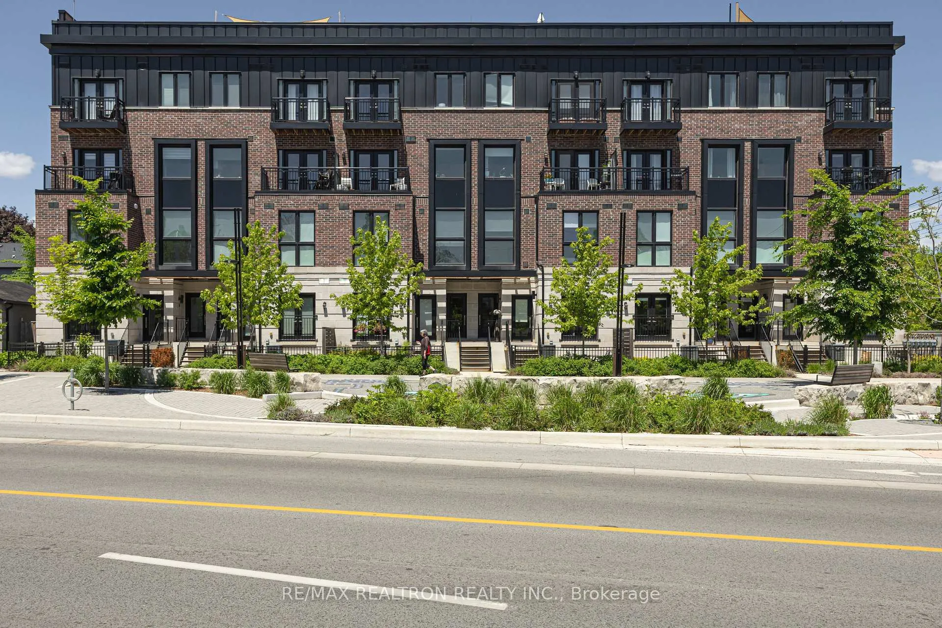 Photo 1 of Unit TH7, 100 Coxwell Avenue, Toronto, Greenwood-Coxwell — HOMEH