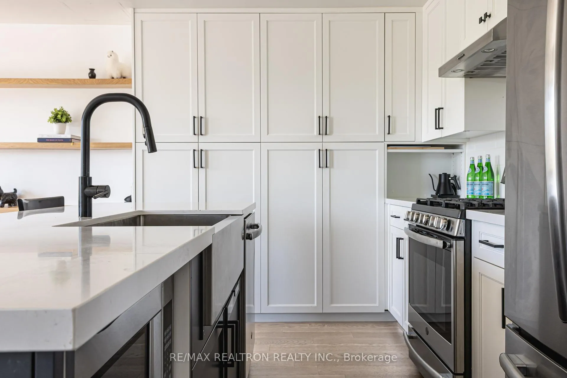 Photo 11 of Unit TH7, 100 Coxwell Avenue, Toronto, Greenwood-Coxwell — HOMEH