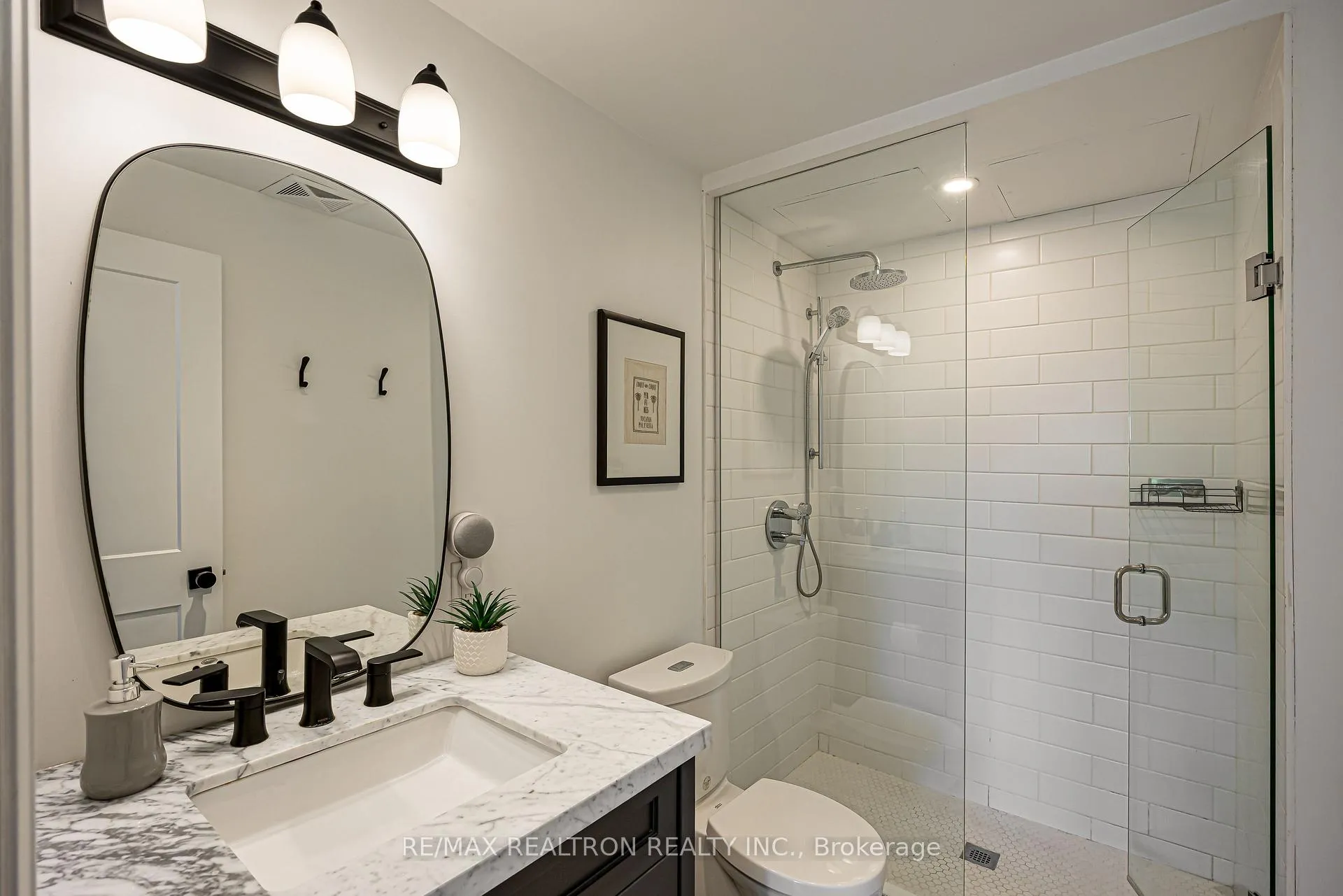 Photo 17 of Unit TH7, 100 Coxwell Avenue, Toronto, Greenwood-Coxwell — HOMEH