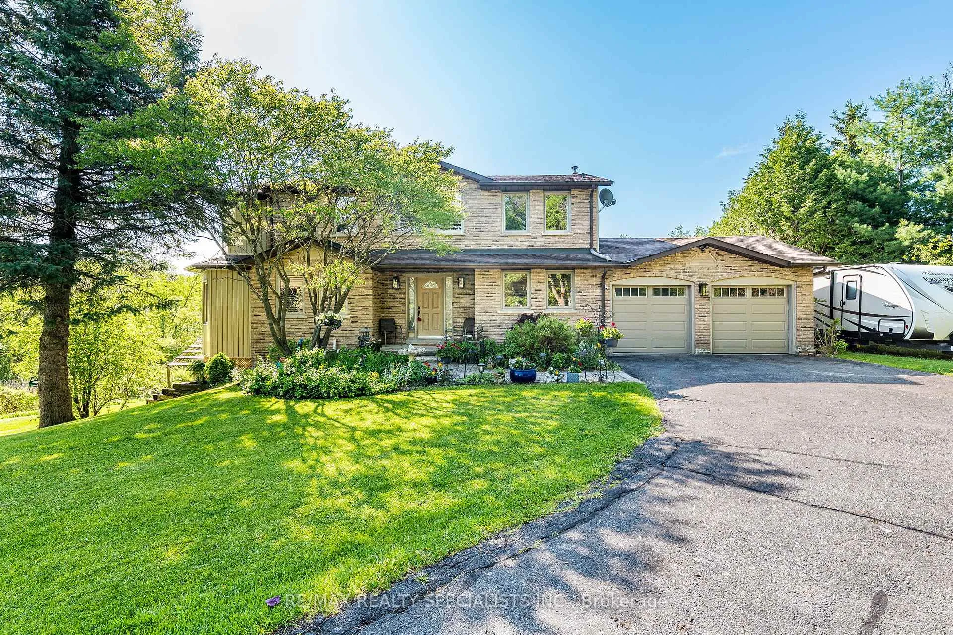 Photo 1 of 9 Mccartney Drive, Caledon, Rural Caledon — HOMEH