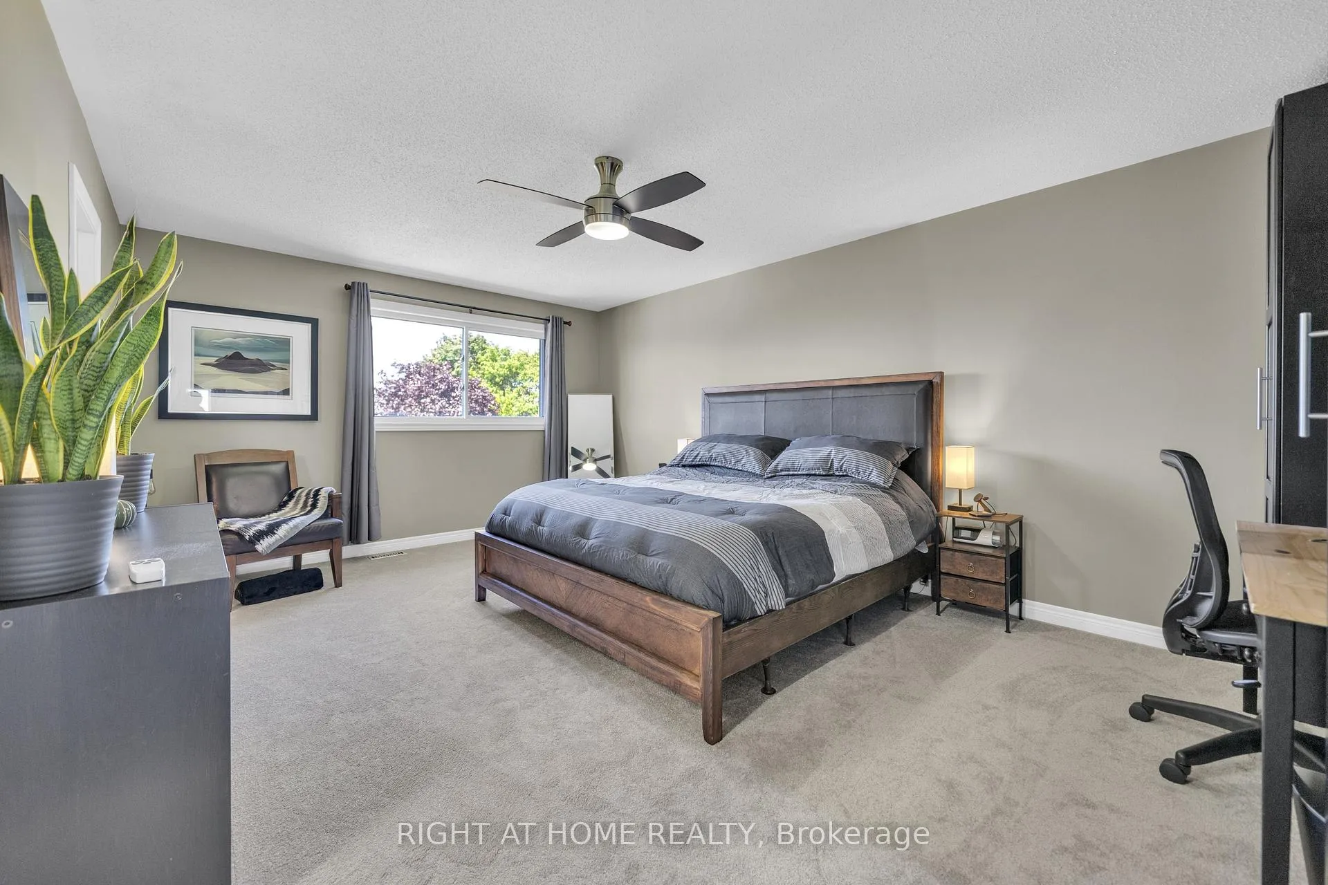 Photo 25 of 95 Glen Eagles Drive, Clarington, Courtice — HOMEH