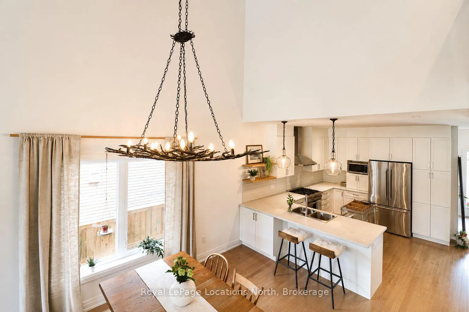 Photo 9 of 70 Plewes Drive, Collingwood — HOMEH