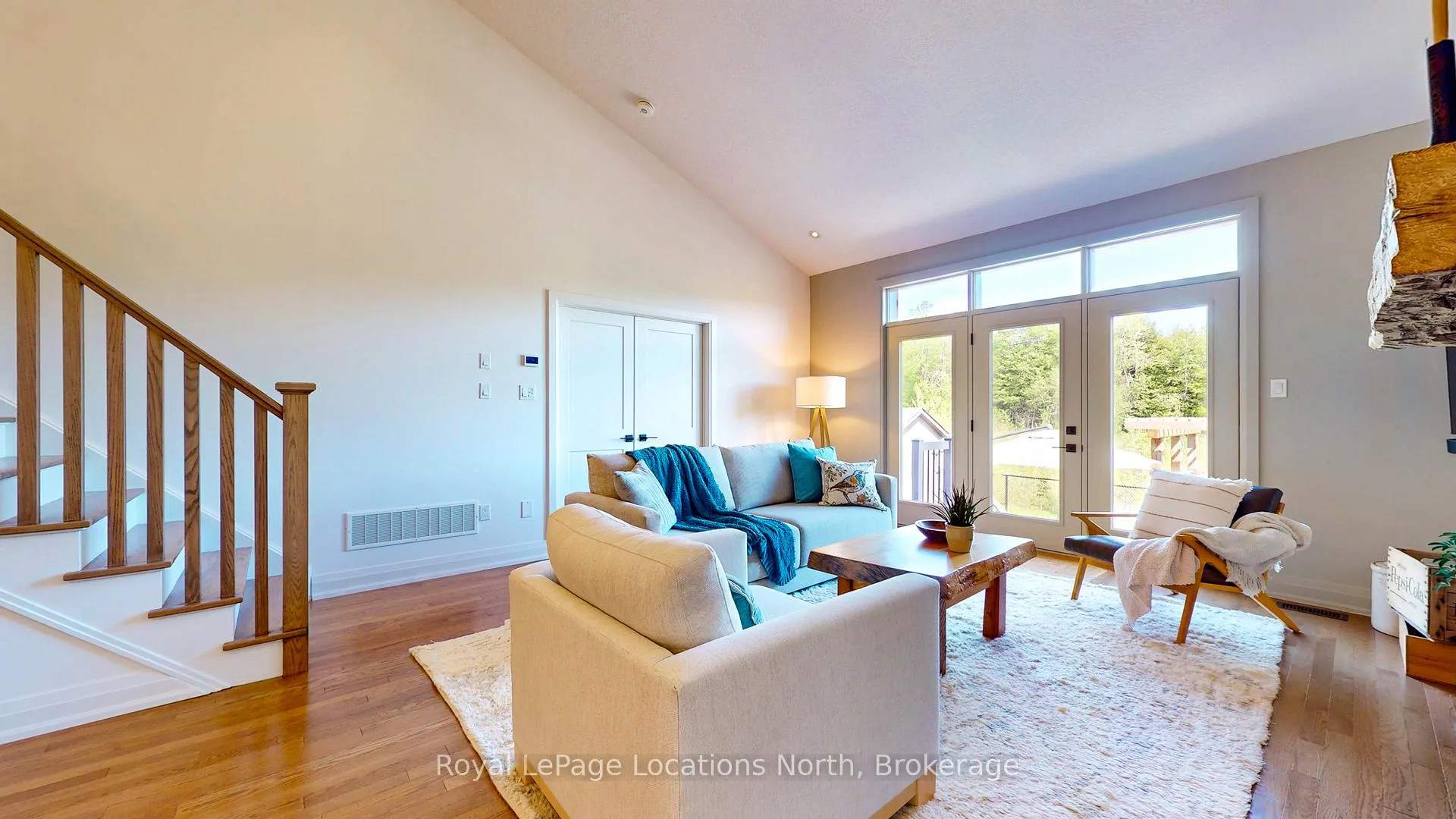 Photo 15 of 70 Plewes Drive, Collingwood — HOMEH