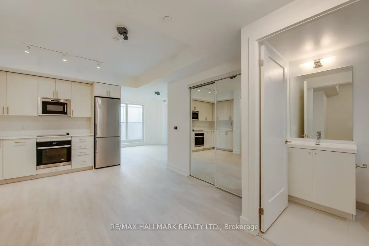 Photo 5 of Unit 417, 2545 Simcoe Street N, Oshawa, Windfields — HOMEH