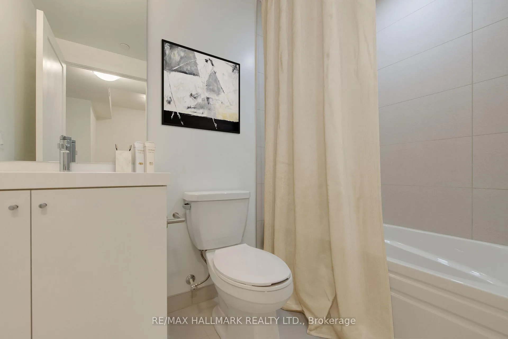 Photo 12 of Unit 417, 2545 Simcoe Street N, Oshawa, Windfields — HOMEH
