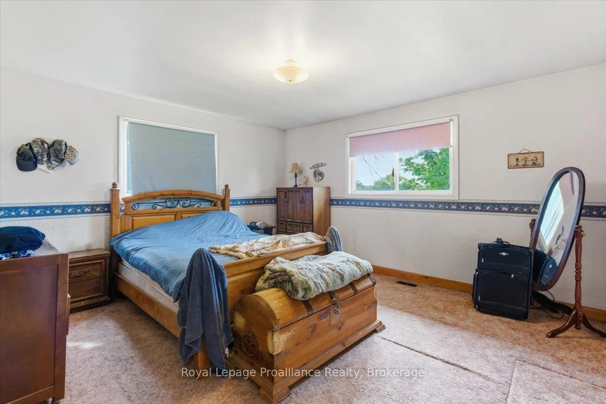 Photo 14 of 1063 Casey Road, Belleville, Thurlow Ward — HOMEH