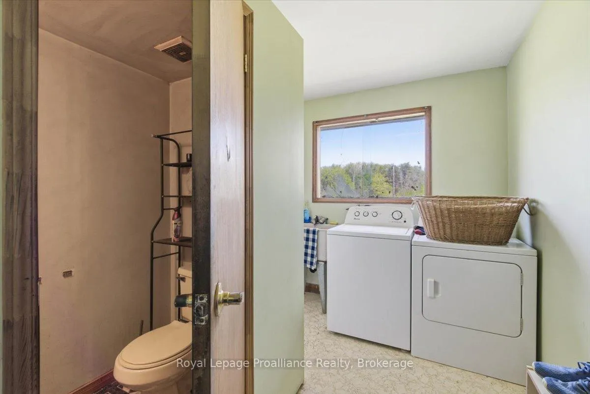 Photo 21 of 1063 Casey Road, Belleville, Thurlow Ward — HOMEH