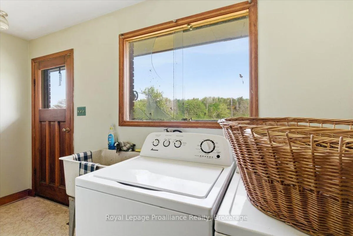Photo 22 of 1063 Casey Road, Belleville, Thurlow Ward — HOMEH
