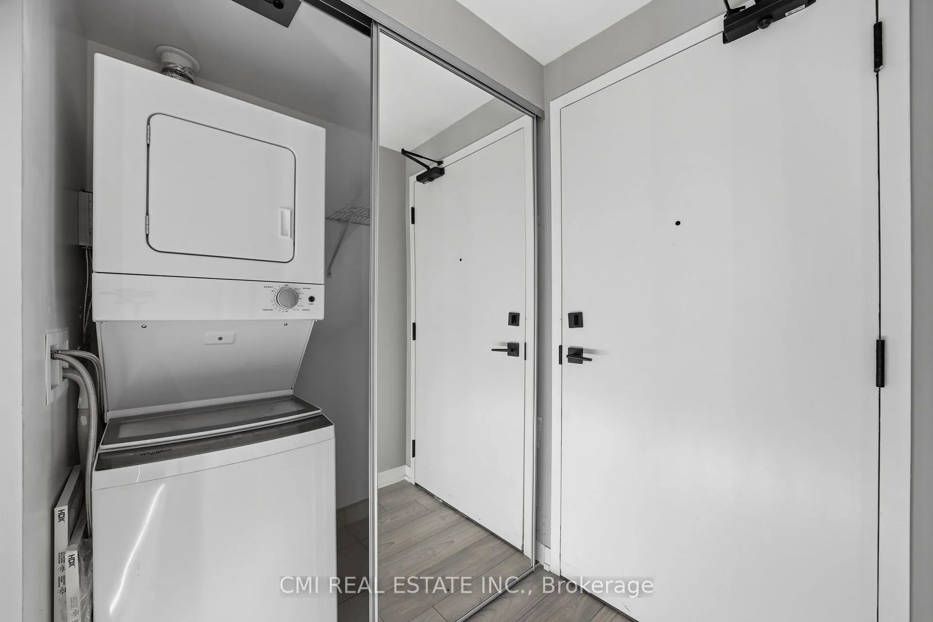 Photo 18 of Unit 1313, 10 Abeja Street, Vaughan, Concord — HOMEH