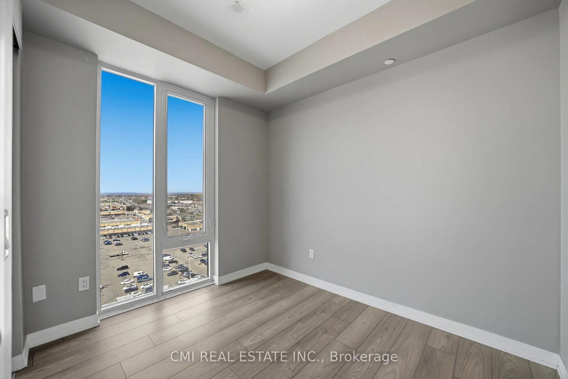 Photo 19 of Unit 1313, 10 Abeja Street, Vaughan, Concord — HOMEH