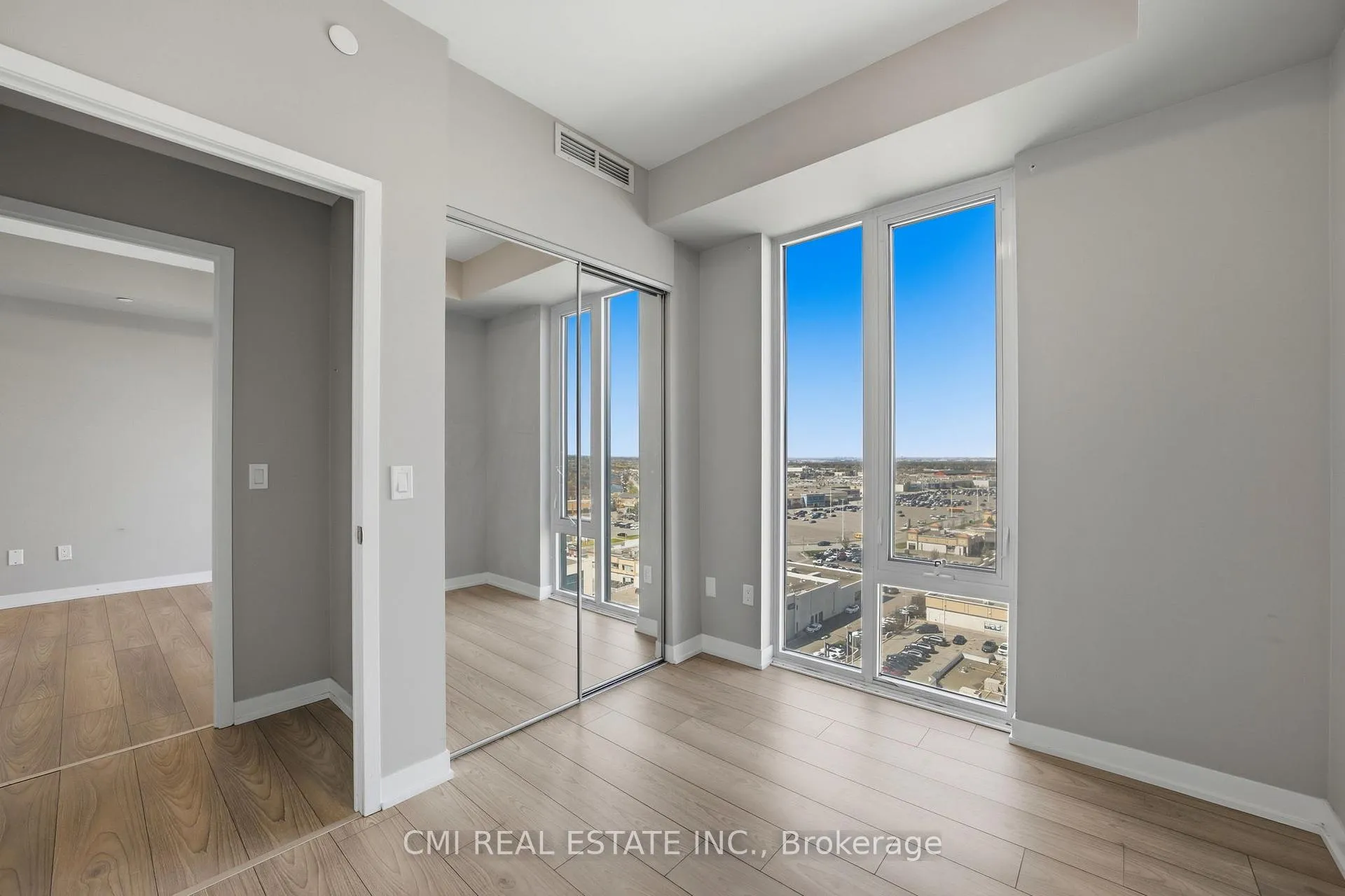 Photo 20 of Unit 1313, 10 Abeja Street, Vaughan, Concord — HOMEH