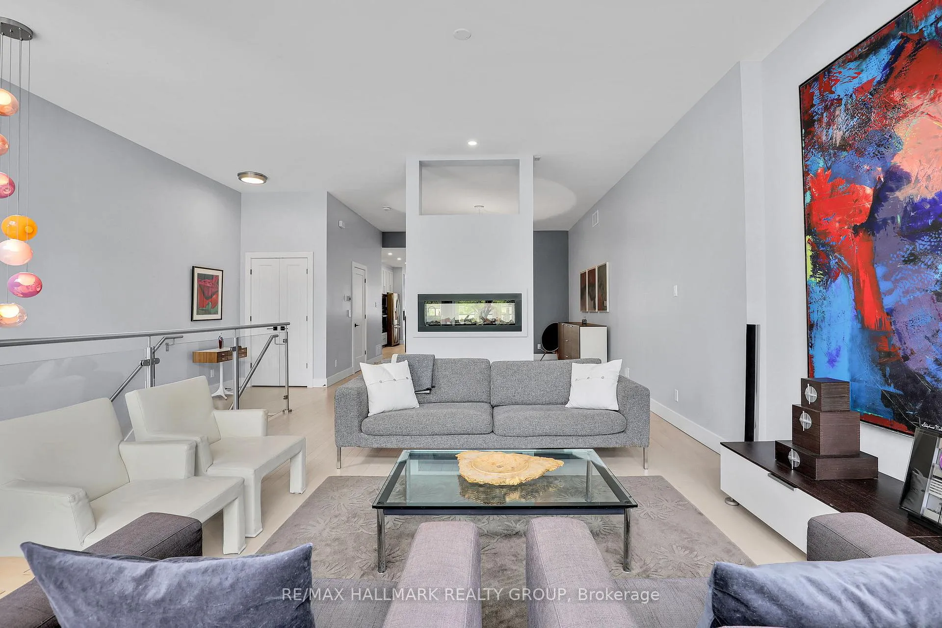 Photo 5 of 40 Byron Avenue, Ottawa, Ottawa West — HOMEH