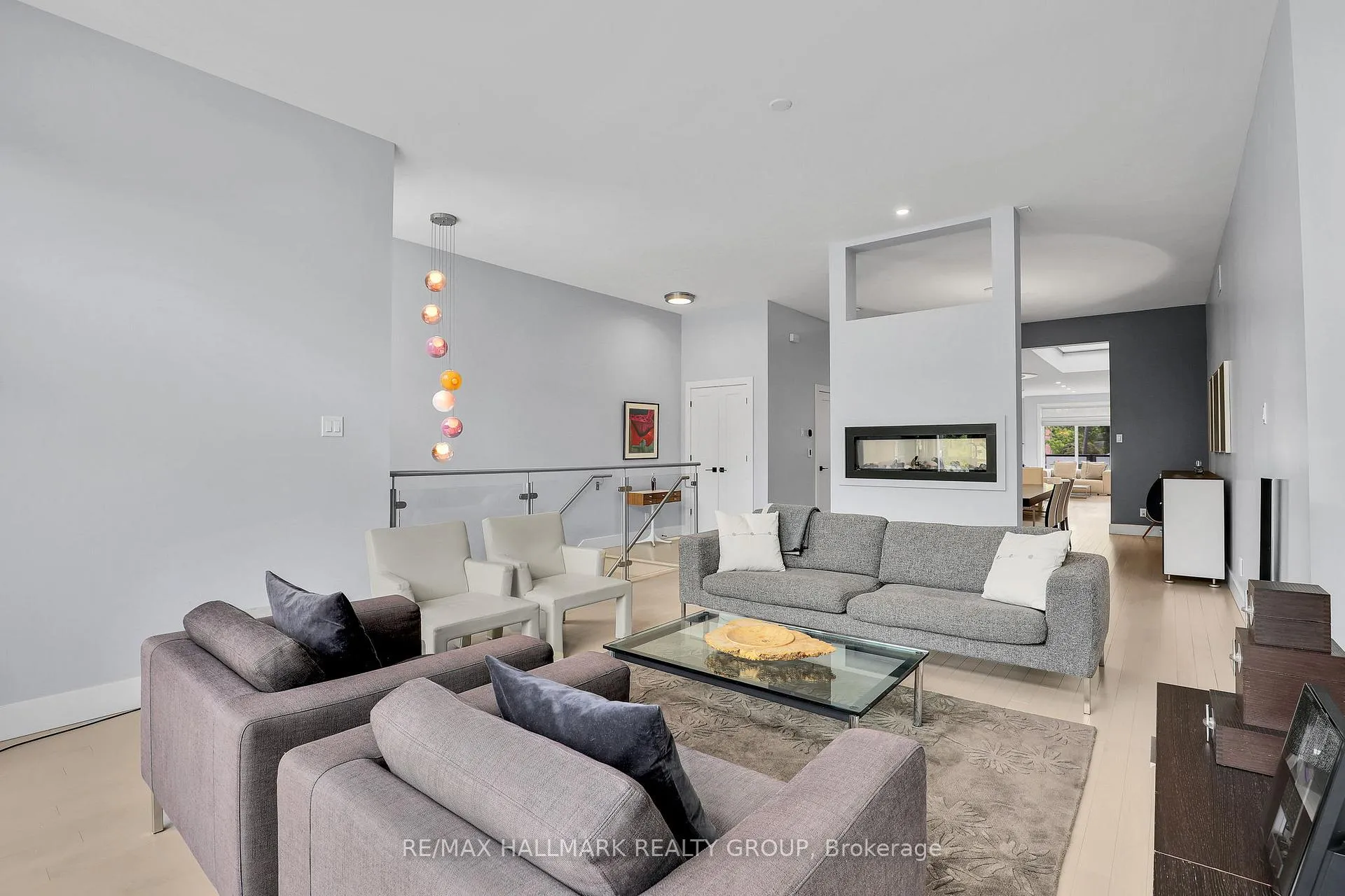 Photo 6 of 40 Byron Avenue, Ottawa, Ottawa West — HOMEH