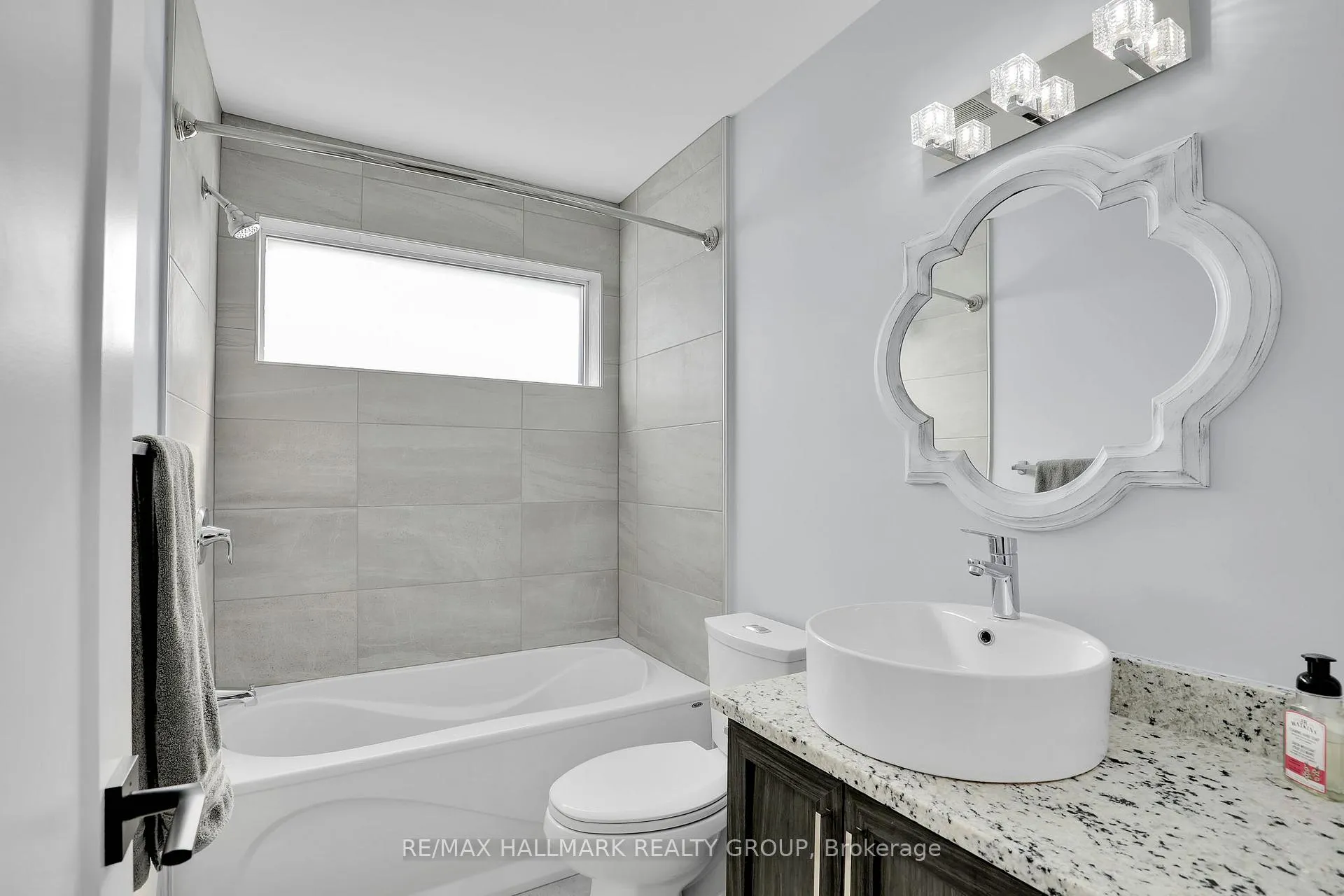 Photo 34 of 40 Byron Avenue, Ottawa, Ottawa West — HOMEH