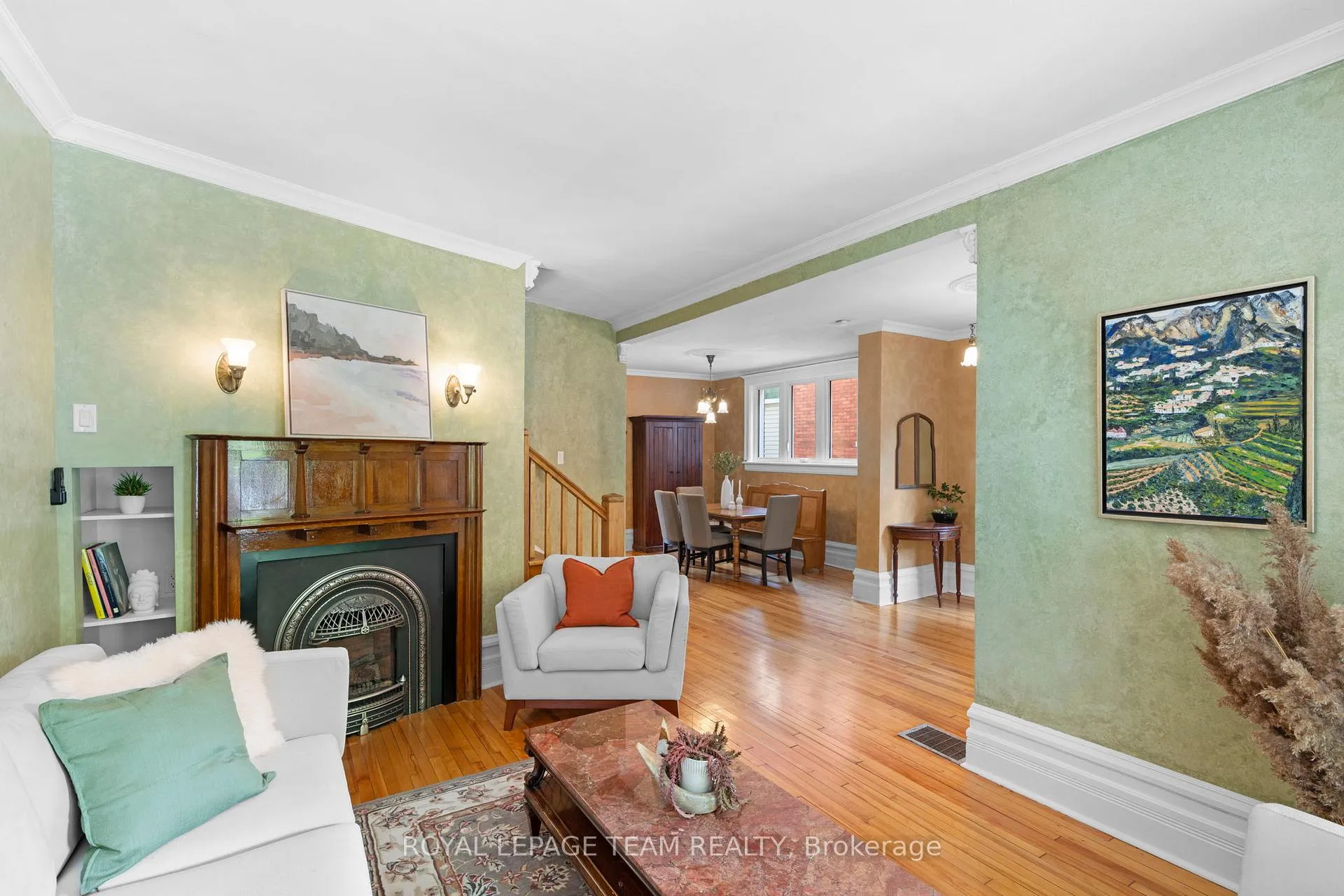 Photo 11 of 8 Ossington Avenue, Ottawa, Old Ottawa South — HOMEH