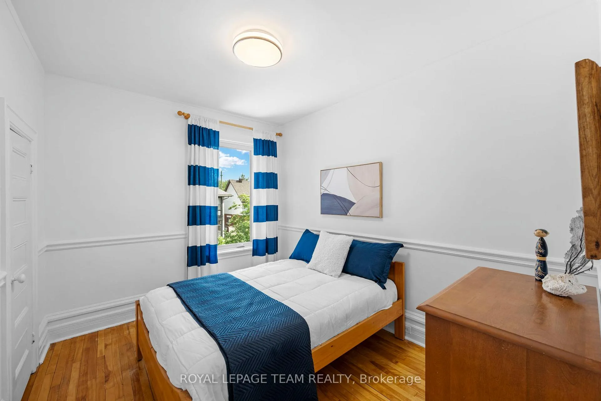 Photo 34 of 8 Ossington Avenue, Ottawa, Old Ottawa South — HOMEH