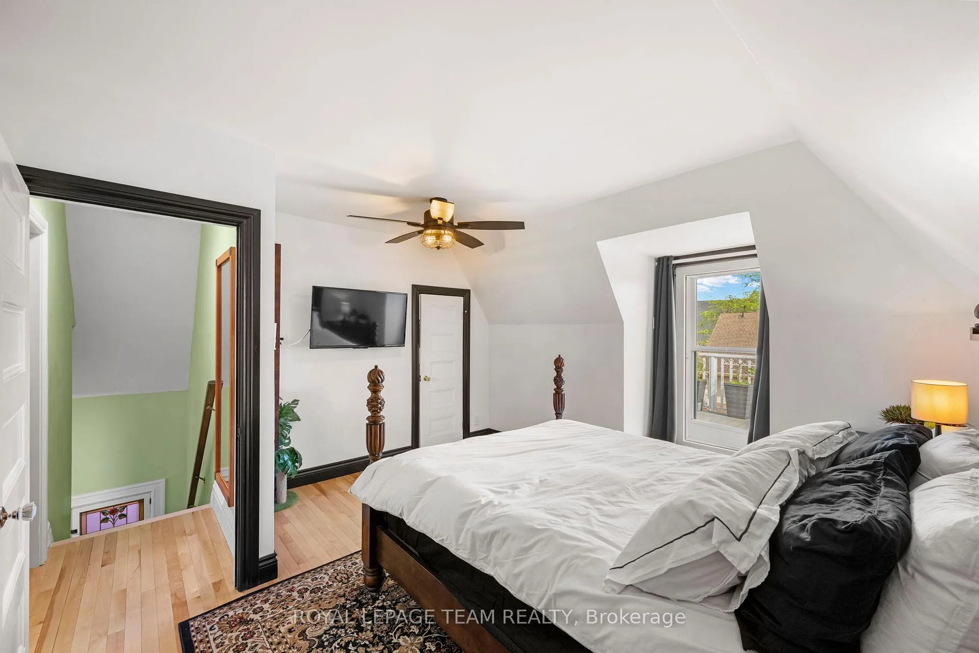 Photo 36 of 8 Ossington Avenue, Ottawa, Old Ottawa South — HOMEH