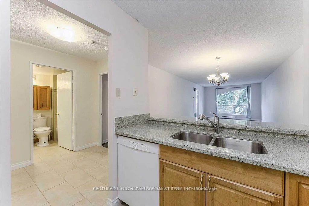 Photo 14 of Unit 215, 95 Prince Arthur Avenue, Toronto, The Annex — HOMEH