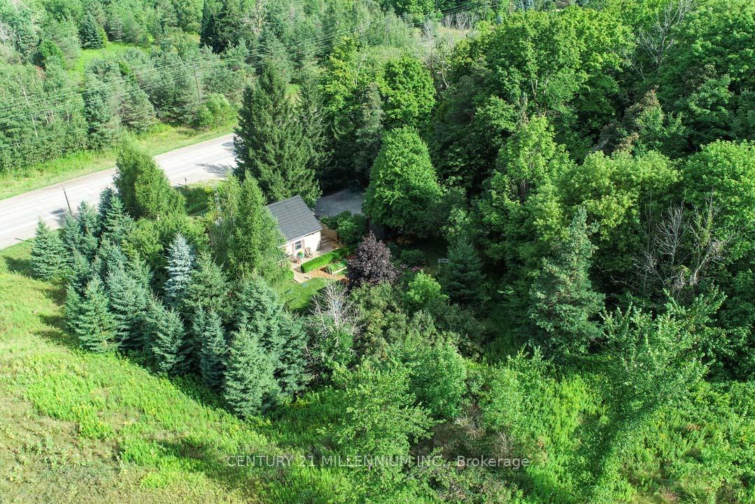 Photo 2 of 707 Charleston Side Road, Caledon, Rural Caledon — HOMEH