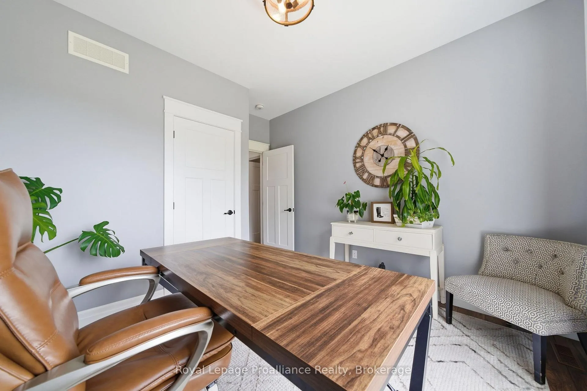 Photo 26 of 137 Windwhisper Drive, Belleville, Thurlow Ward — HOMEH