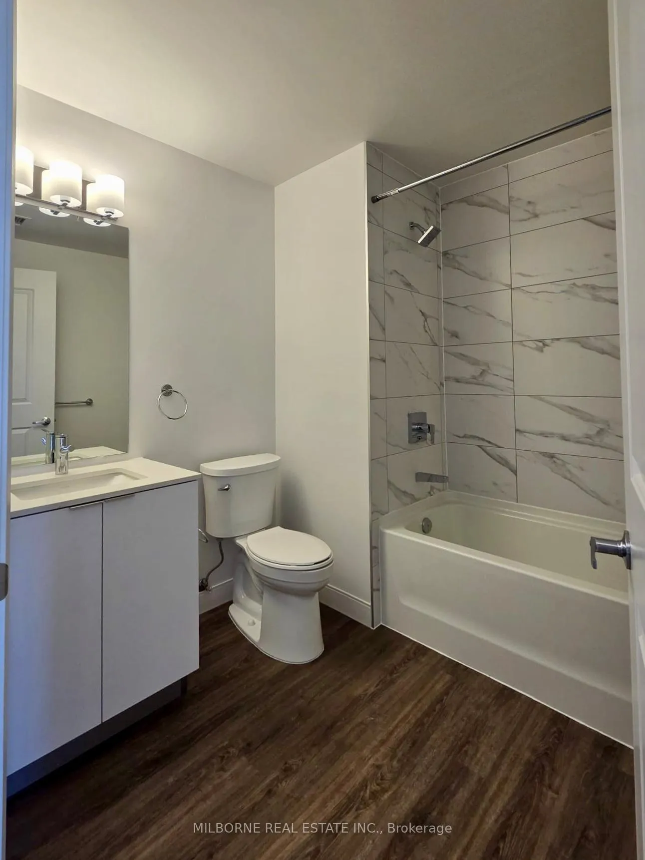 Photo 5 of Unit 1703 B, 22 Hughson Street, Hamilton, Beasley — HOMEH