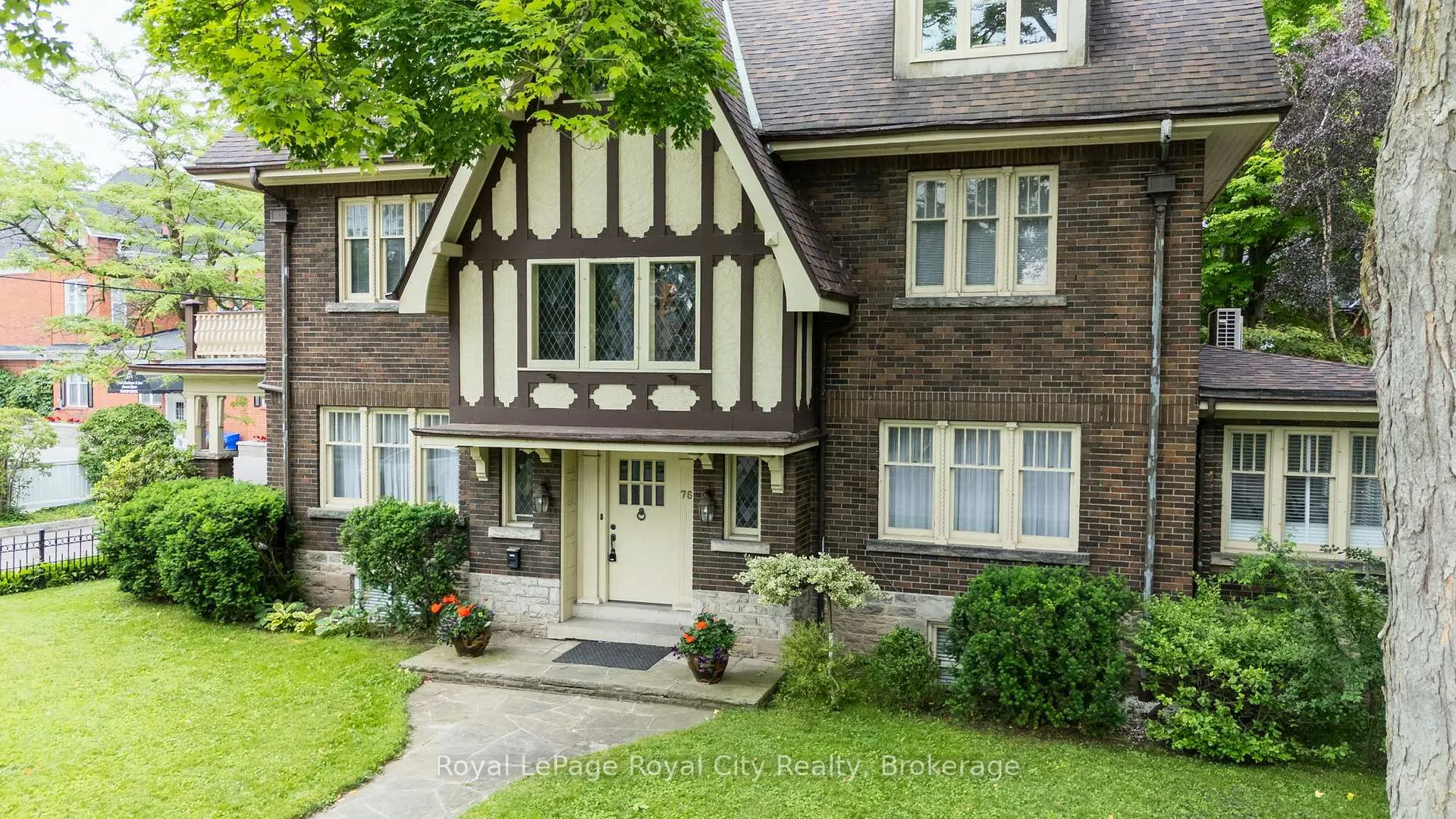 Photo 37 of 76 London Road W, Guelph, Exhibition Park — HOMEH