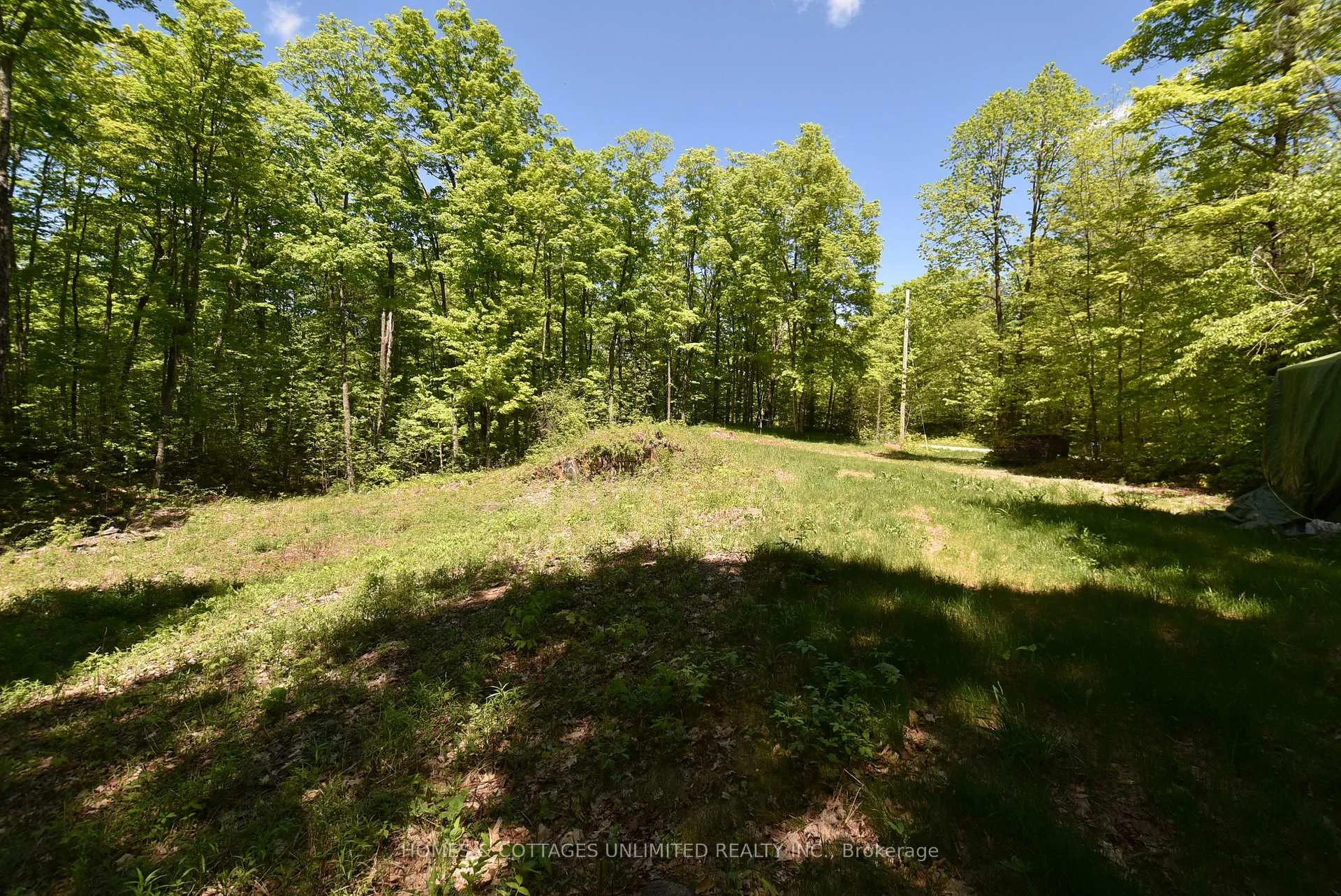 Photo 11 of 1046 S Bush Road, Frontenac, Frontenac North — HOMEH