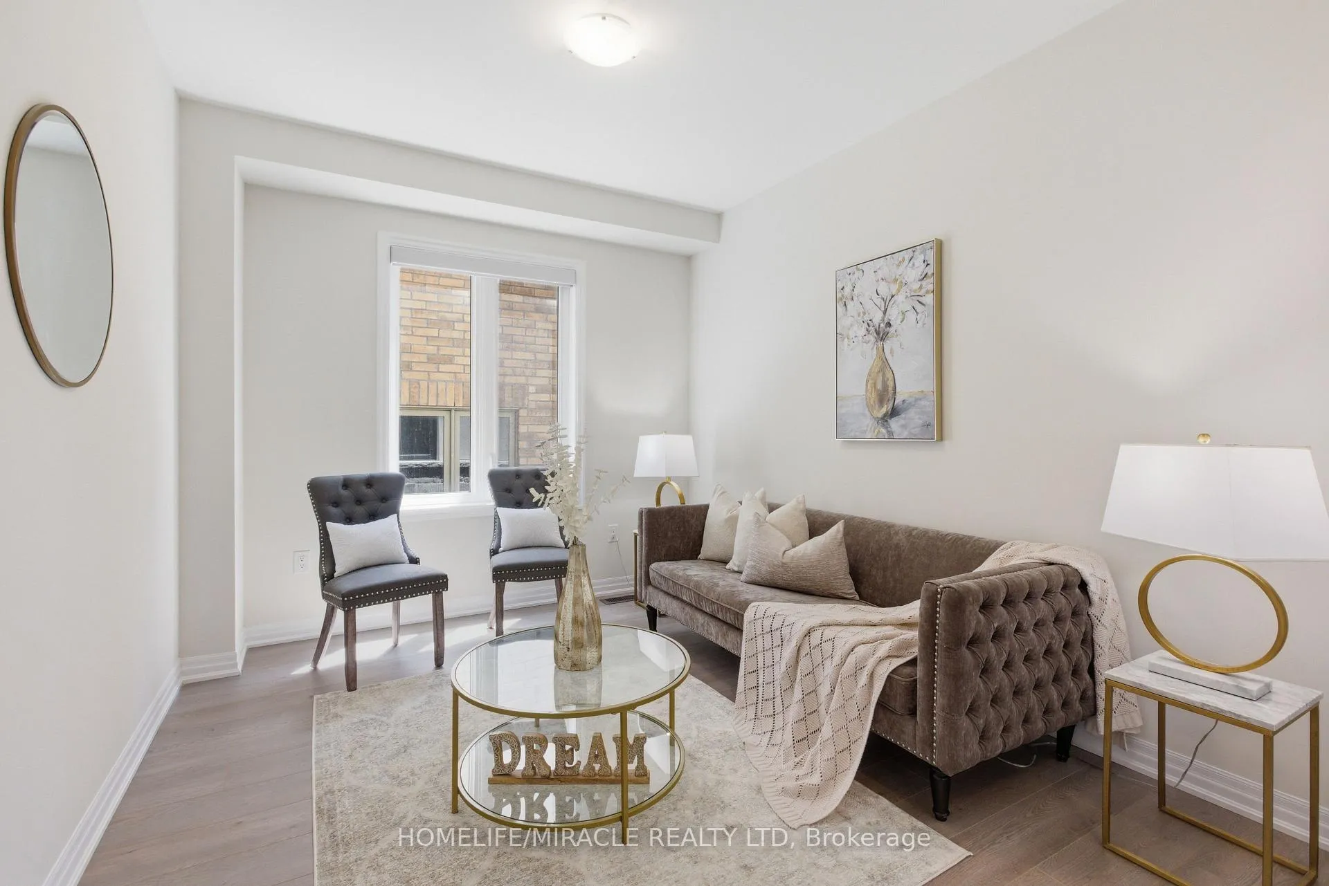 Photo 8 of 86 Belmont Drive, Clarington, Newcastle — HOMEH