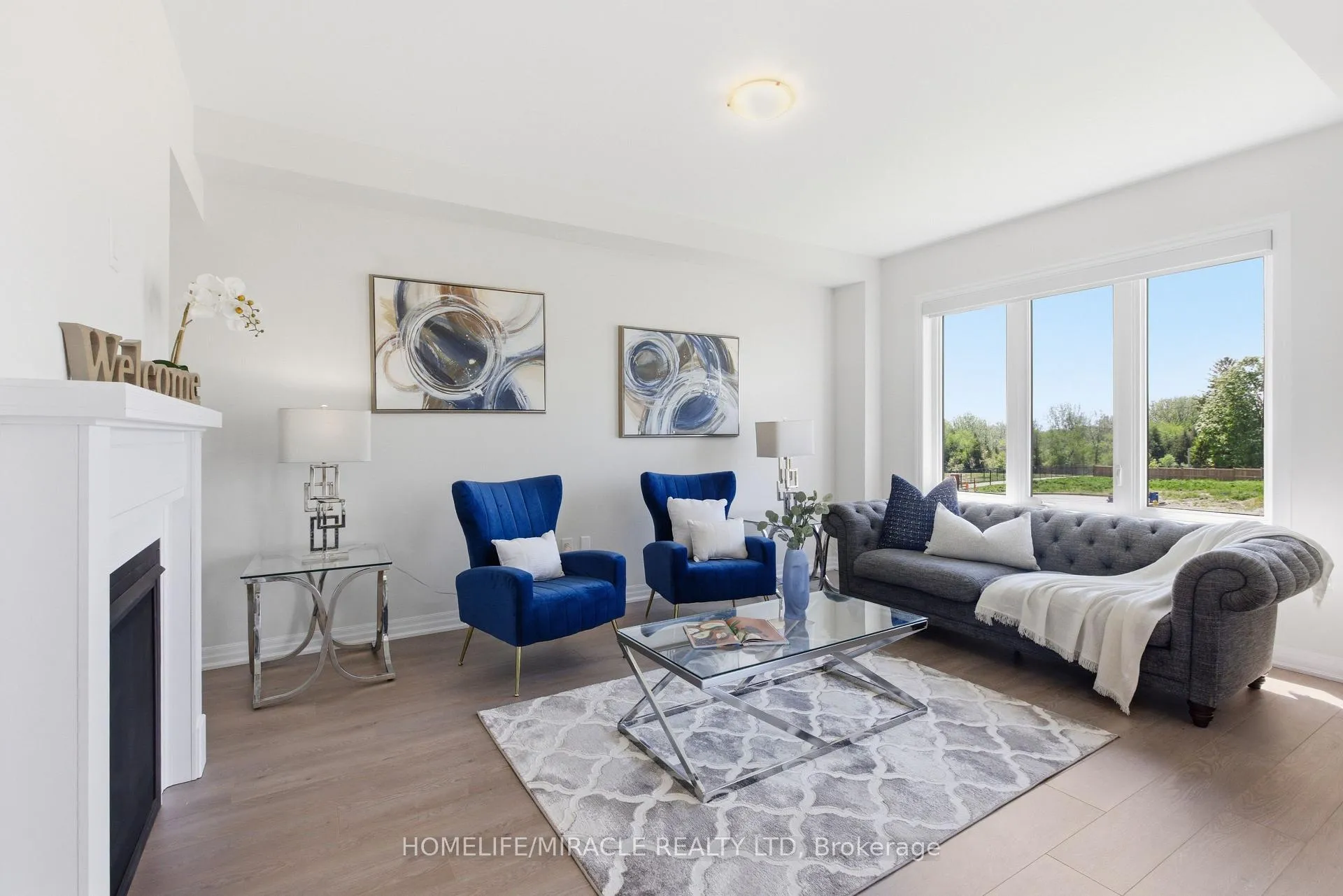 Photo 9 of 86 Belmont Drive, Clarington, Newcastle — HOMEH