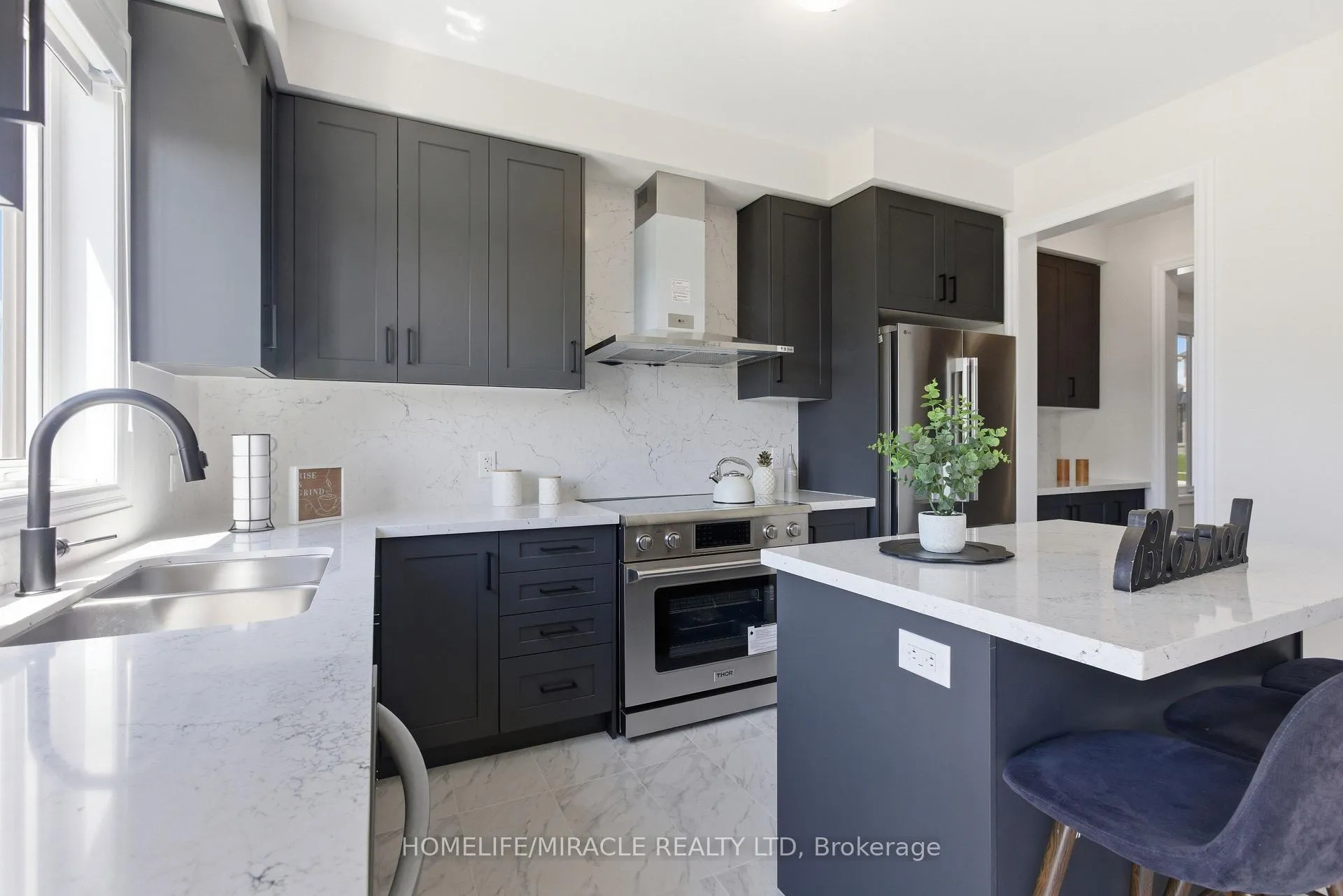 Photo 12 of 86 Belmont Drive, Clarington, Newcastle — HOMEH